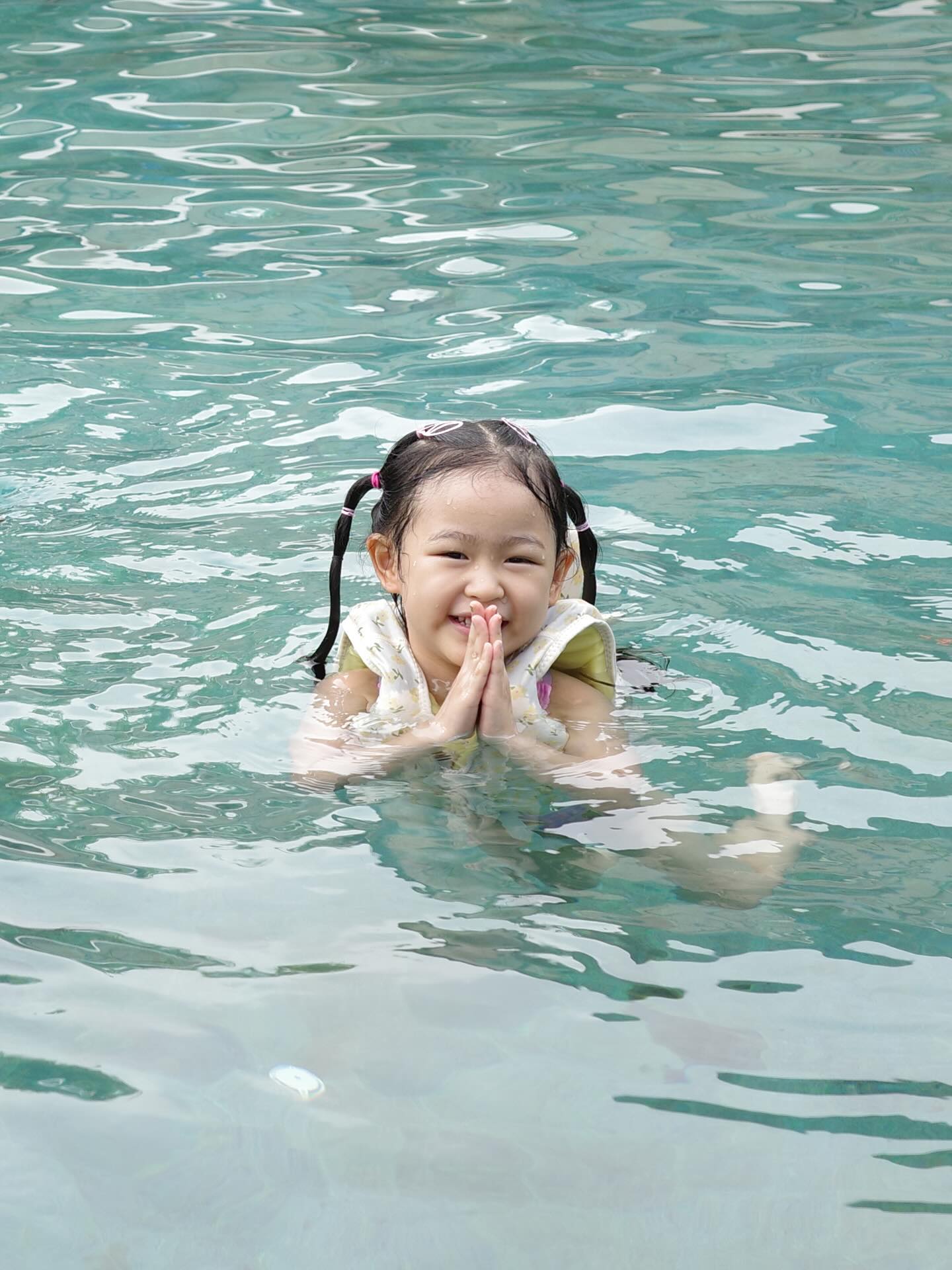 เมย์ - พิชญ์นาฏ สาขากร