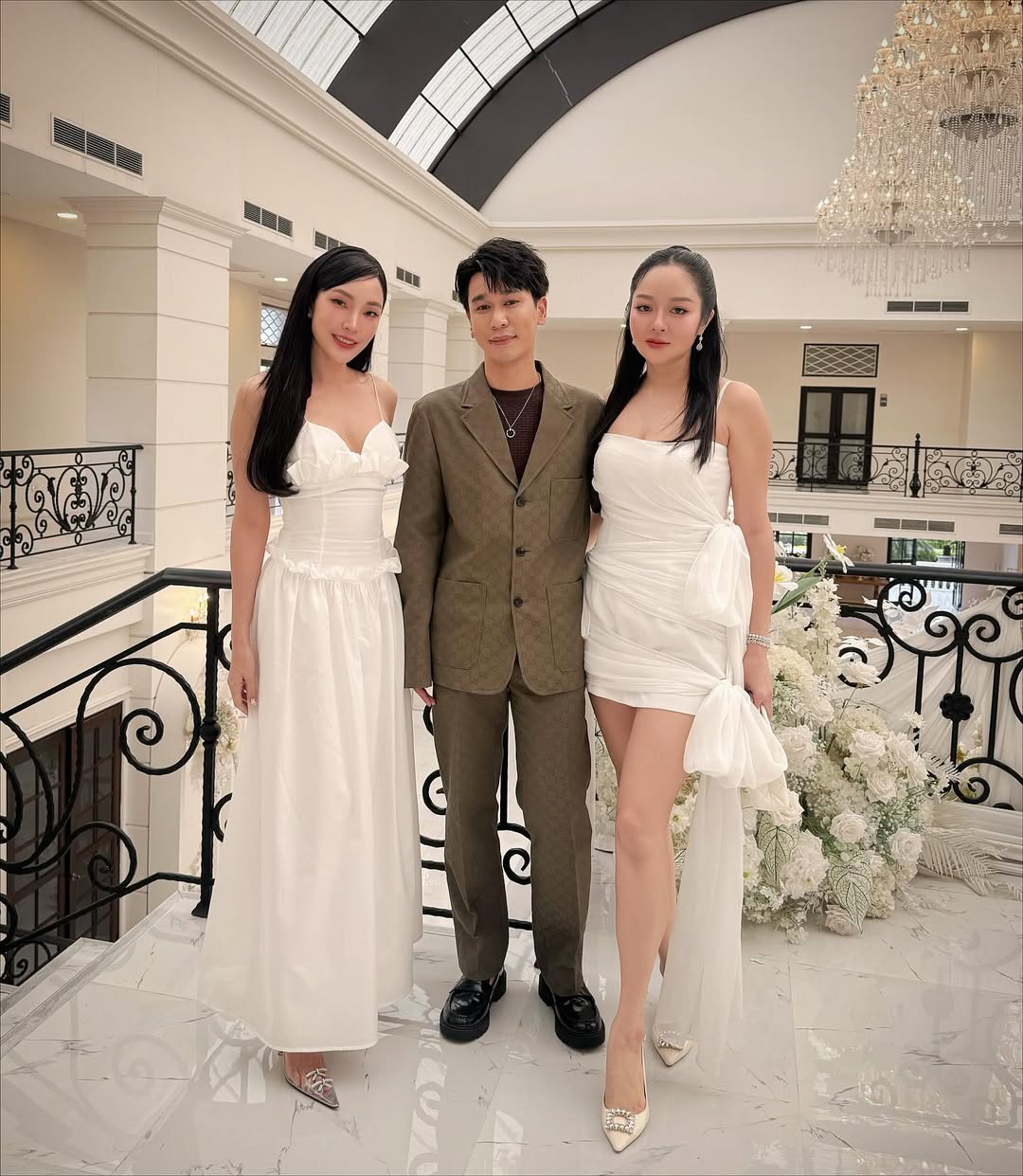 เมย์ - พิชญ์นาฏ สาขากร