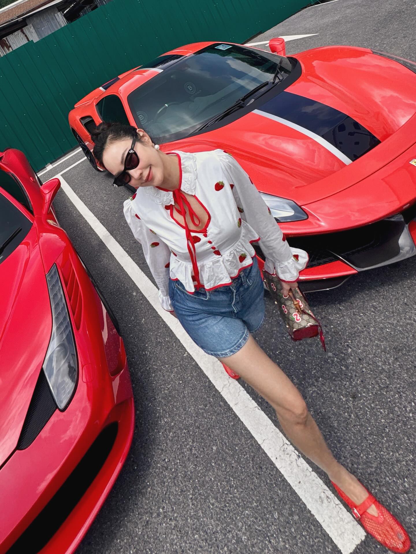 เมย์ - พิชญ์นาฏ สาขากร