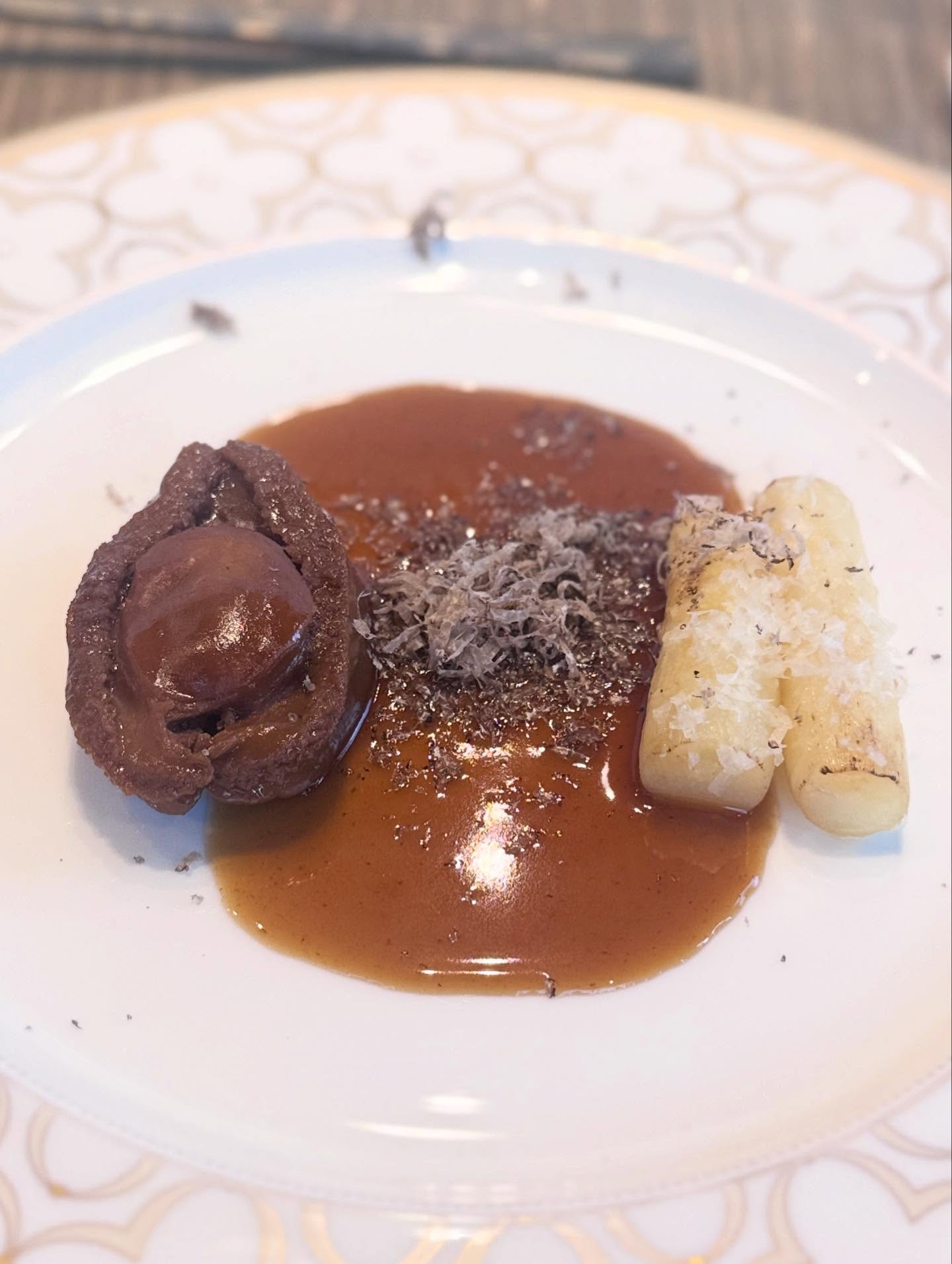 เมย์ - พิชญ์นาฏ สาขากร