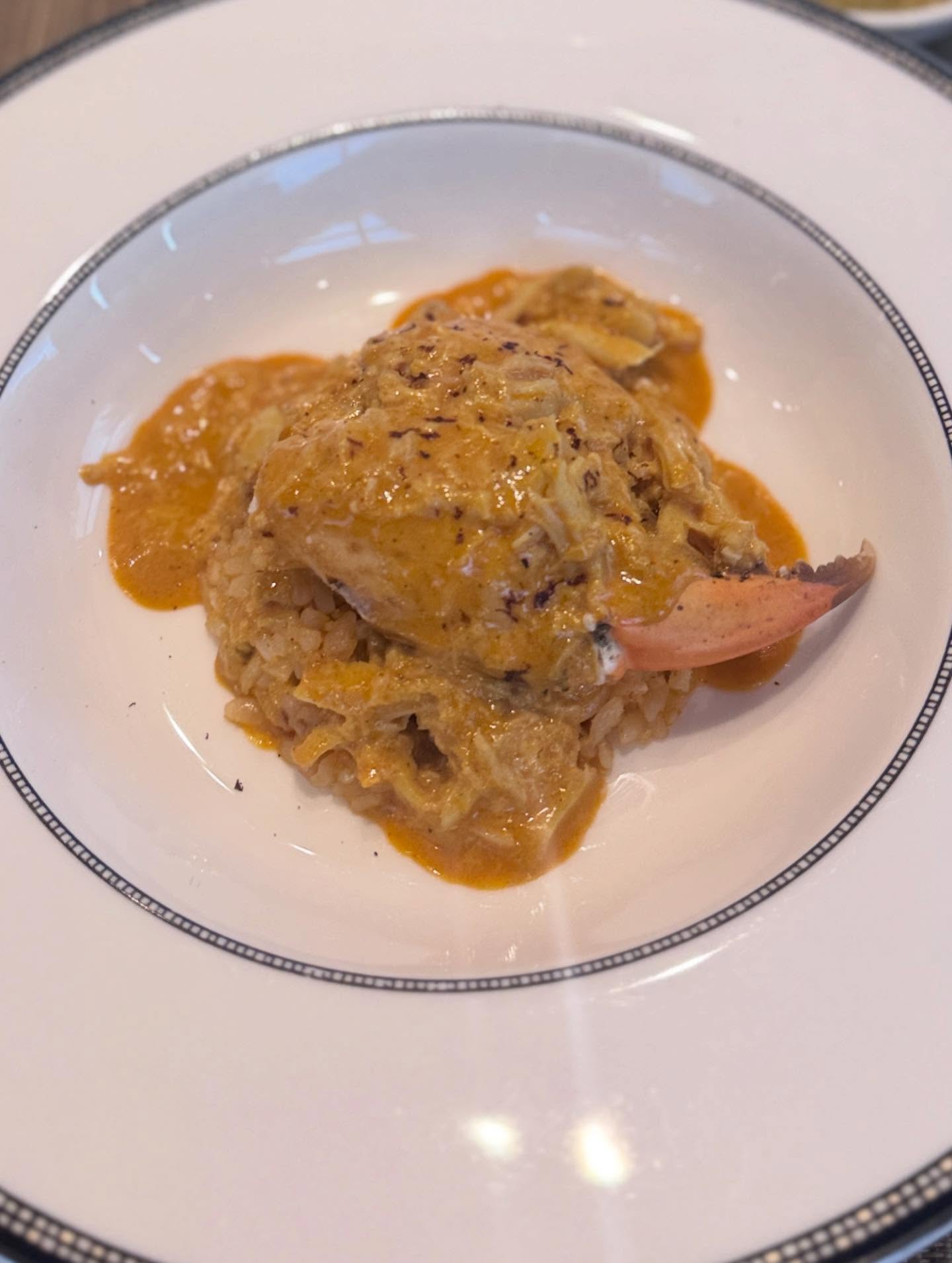 เมย์ - พิชญ์นาฏ สาขากร