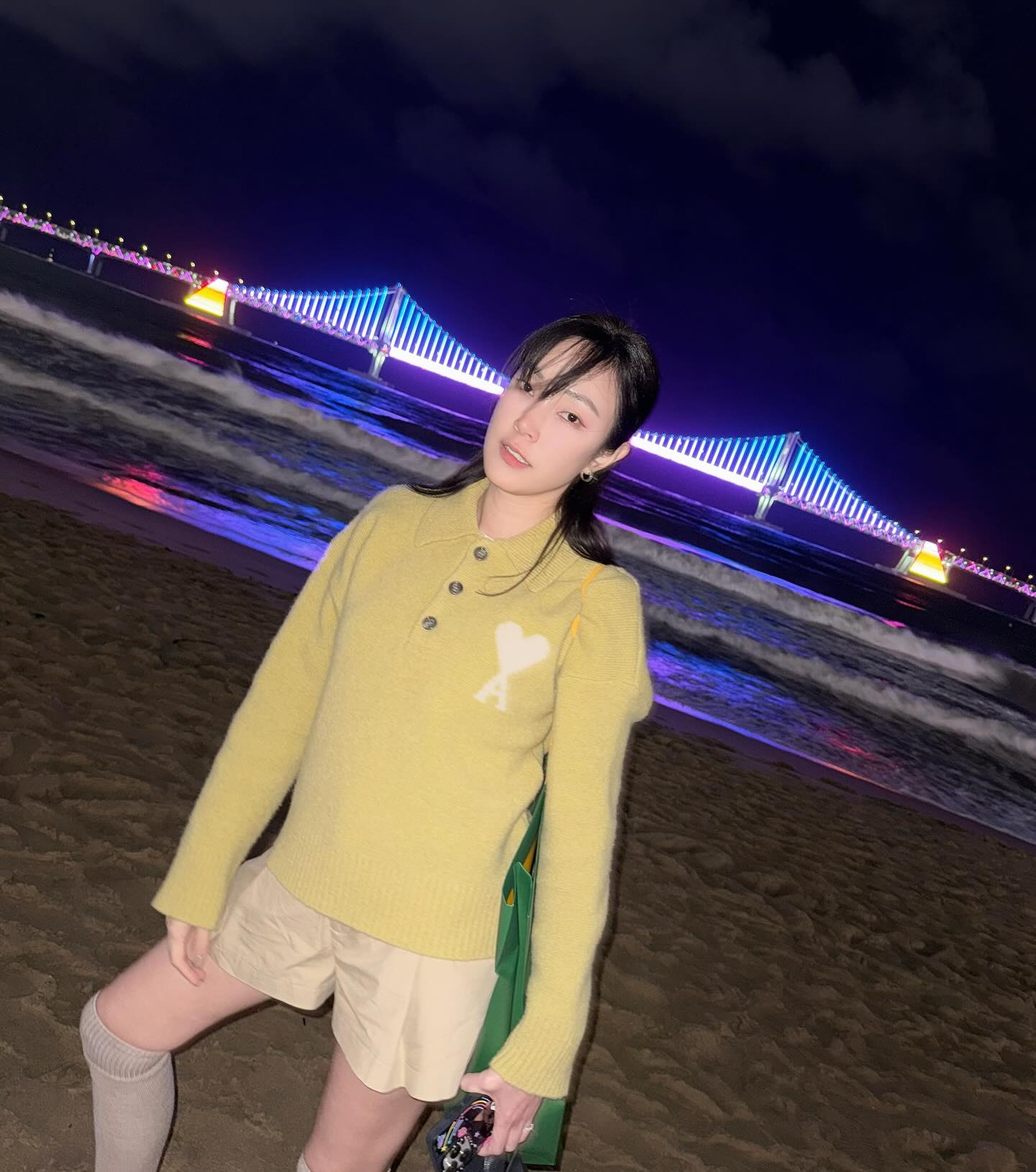 เมย์ - พิชญ์นาฏ สาขากร