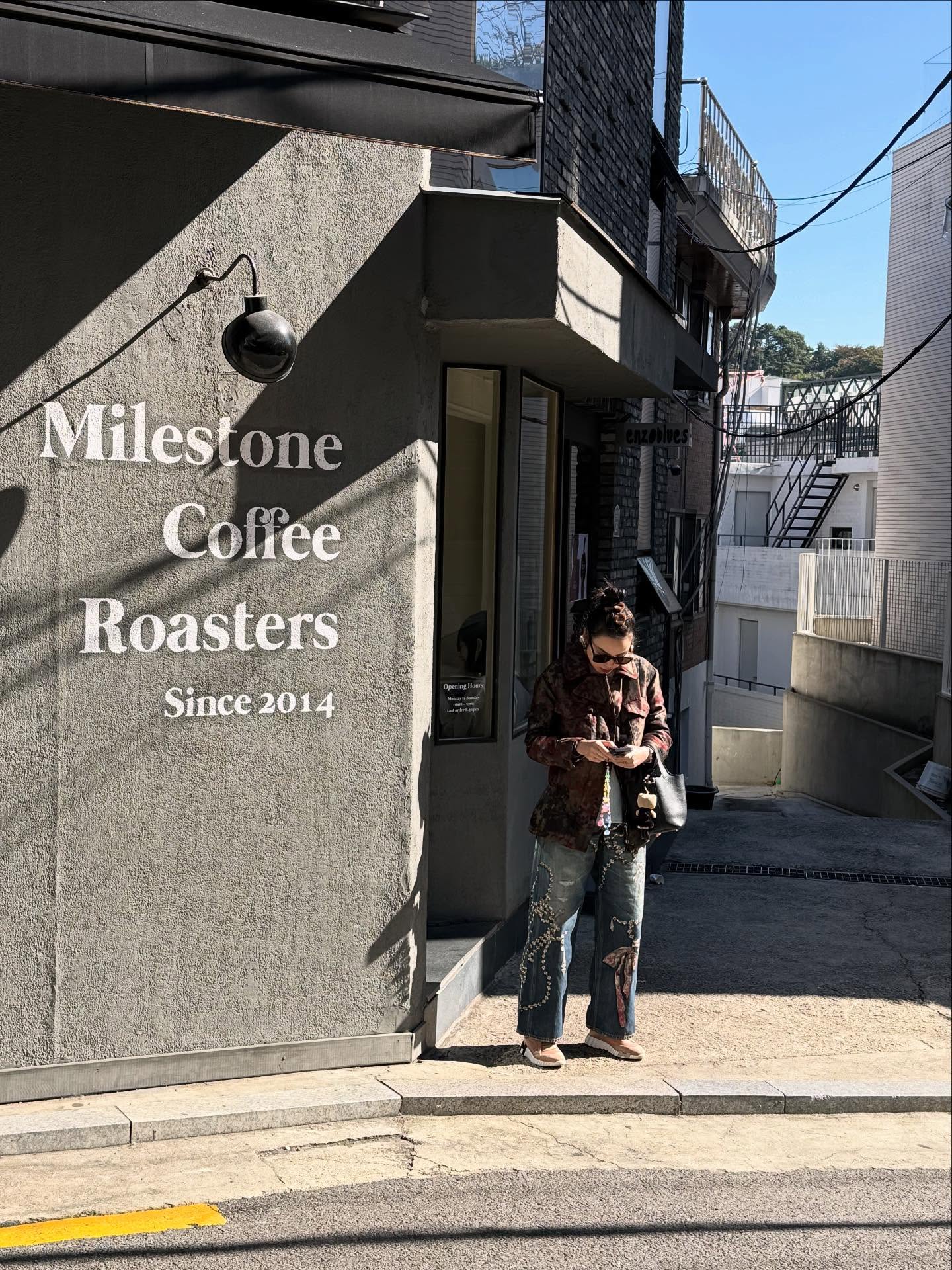 เมย์ - พิชญ์นาฏ สาขากร