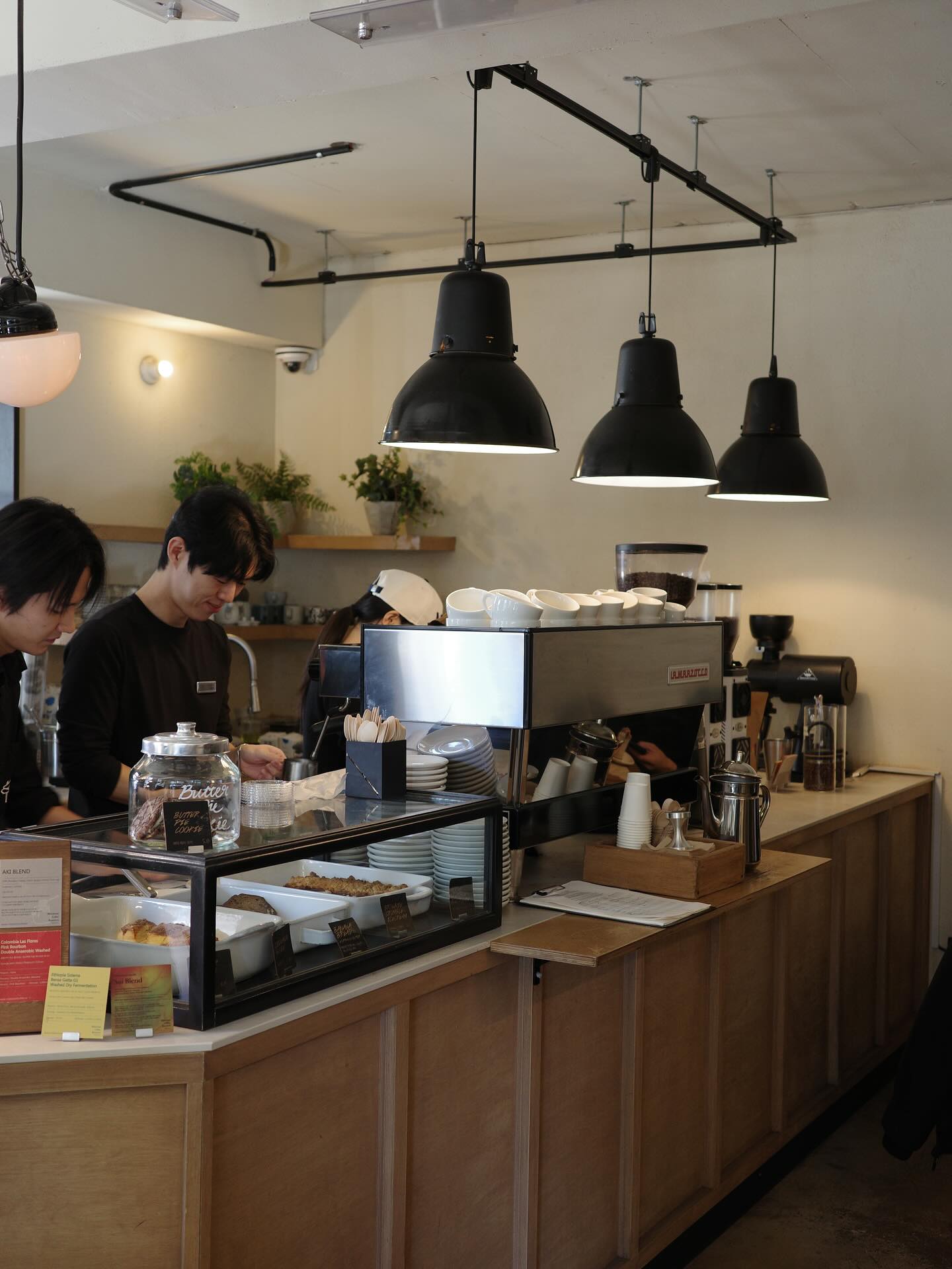 เมย์ - พิชญ์นาฏ สาขากร