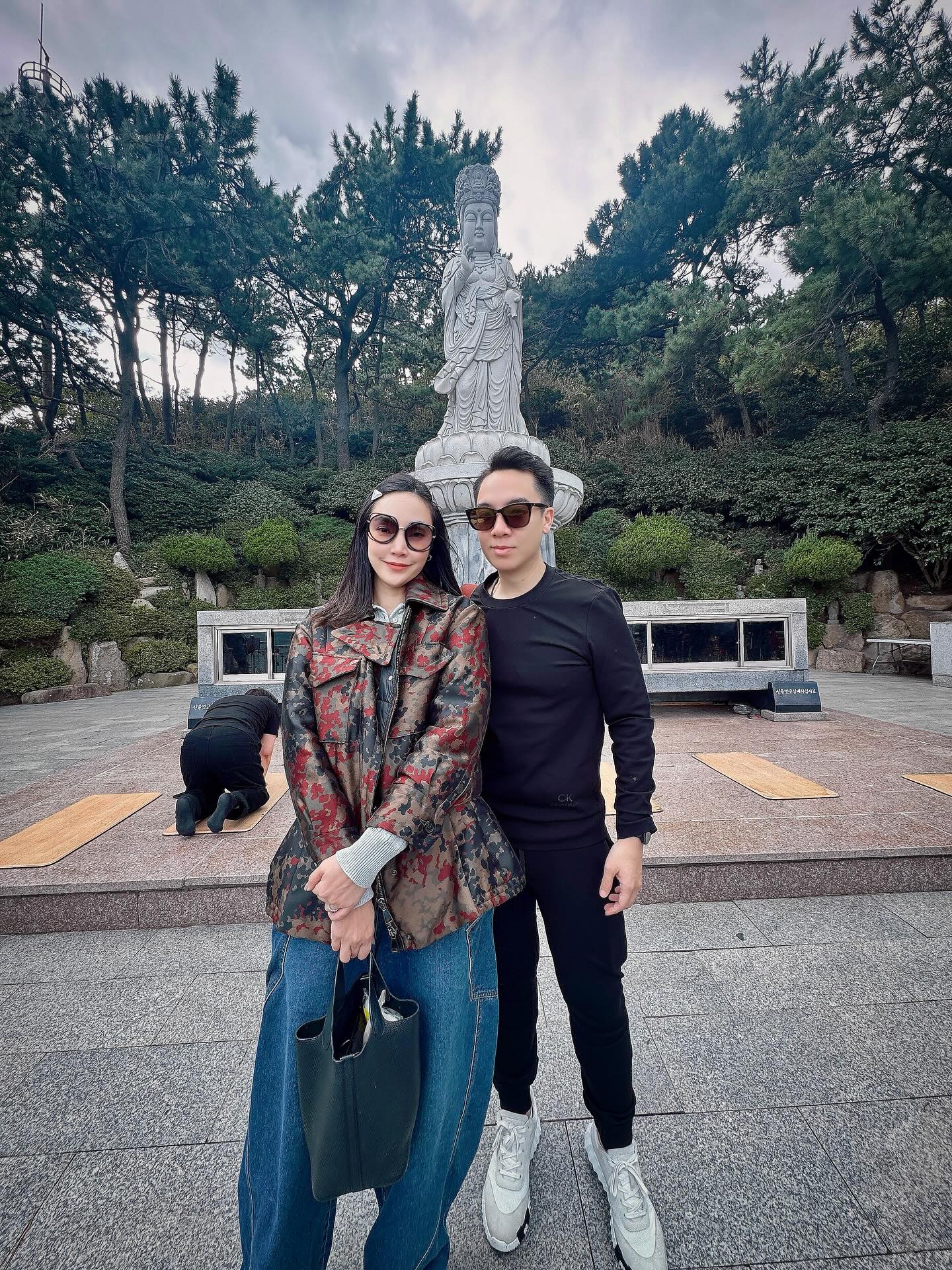 เมย์ - พิชญ์นาฏ สาขากร