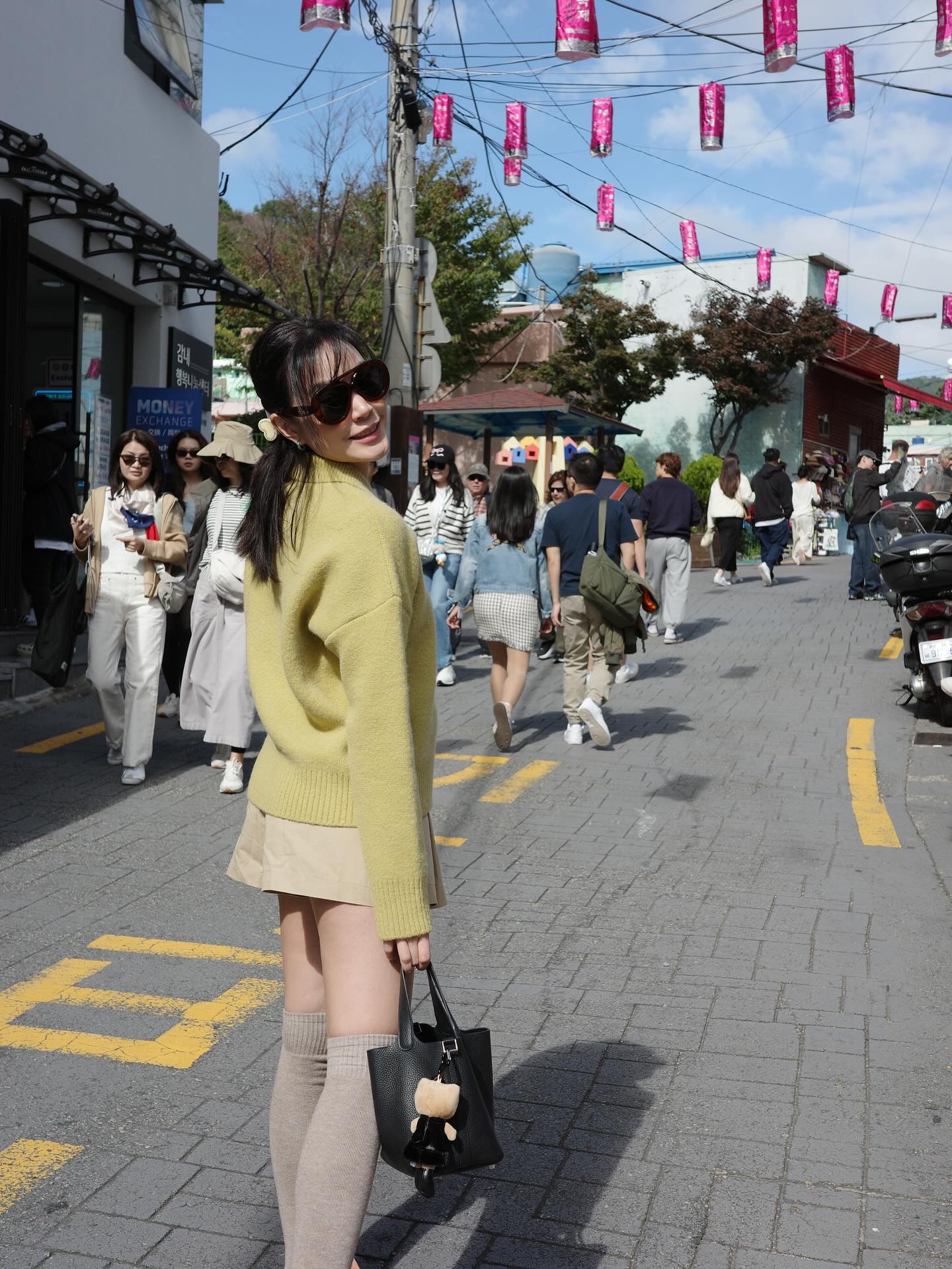 เมย์ - พิชญ์นาฏ สาขากร