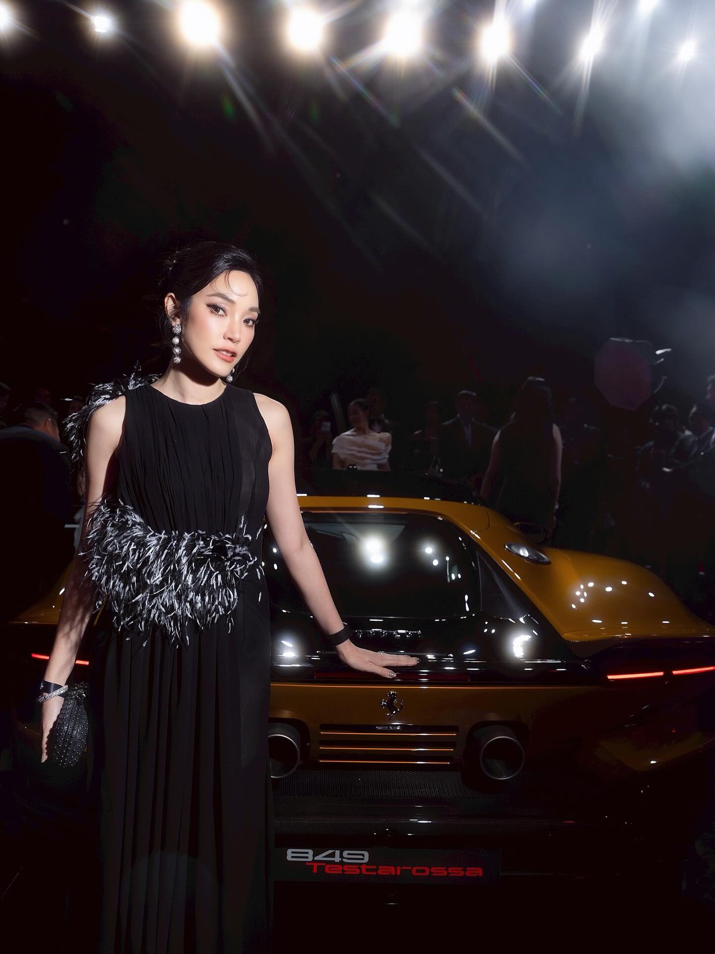 เมย์ - พิชญ์นาฏ สาขากร