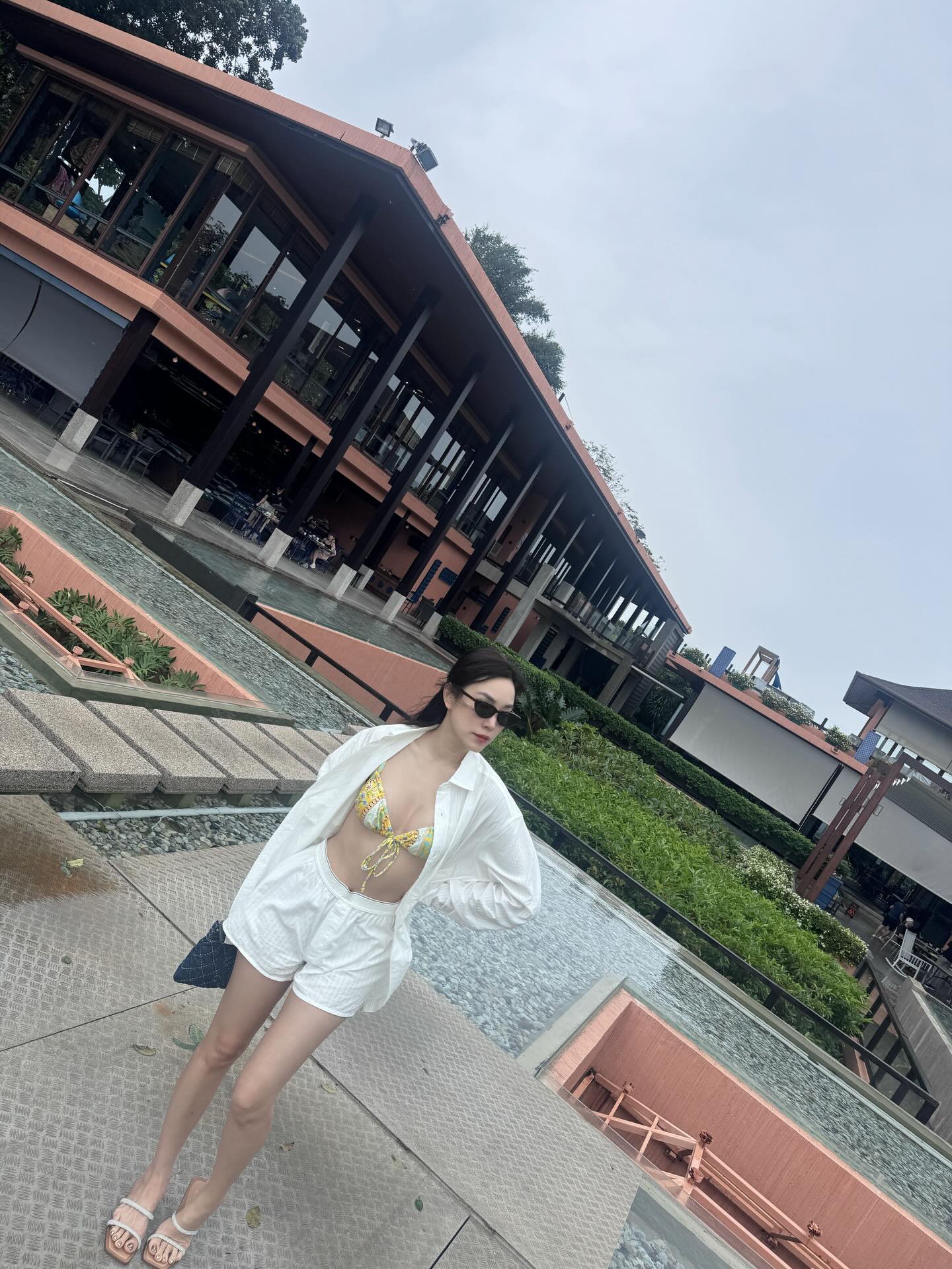 เมย์ - พิชญ์นาฏ สาขากร