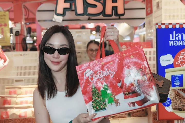 เมย์ - พิชญ์นาฏ สาขากร