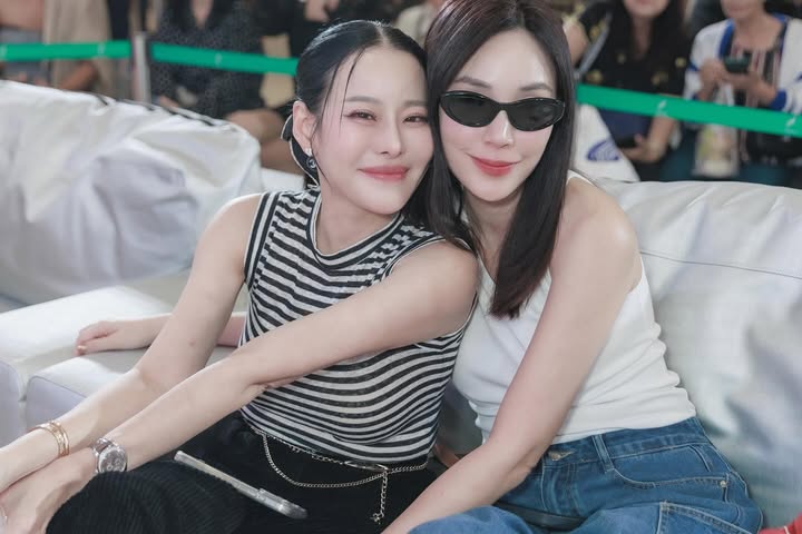 เมย์ - พิชญ์นาฏ สาขากร