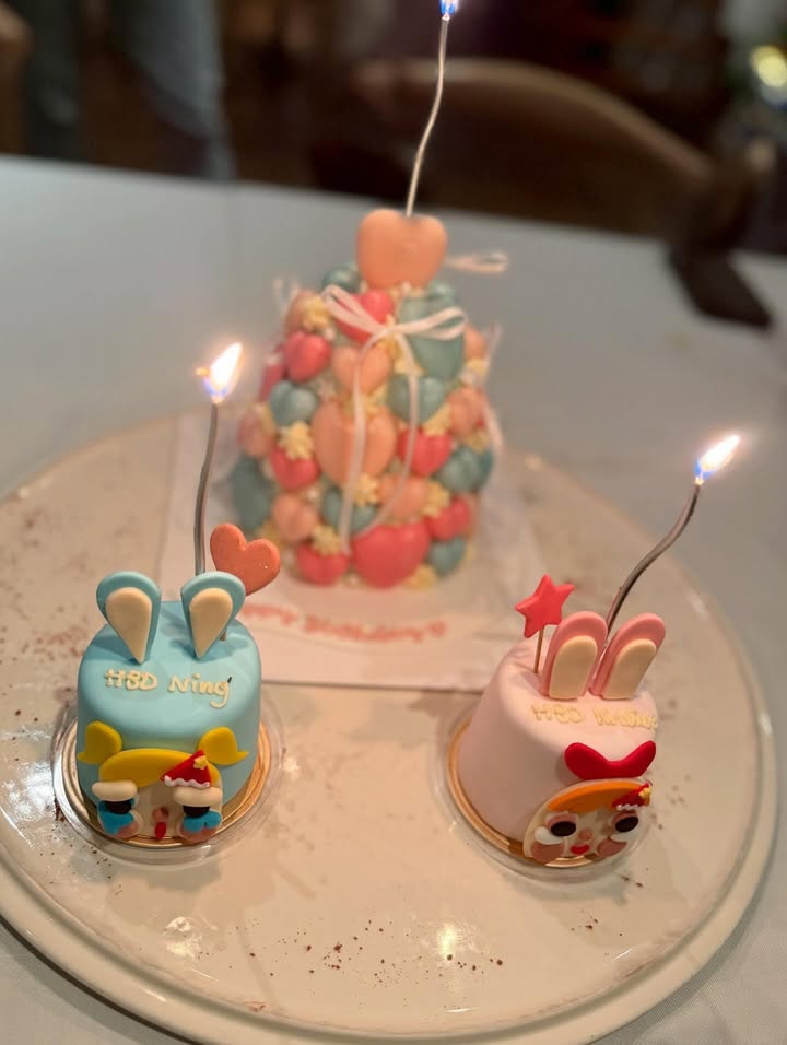 เมย์ - พิชญ์นาฏ สาขากร