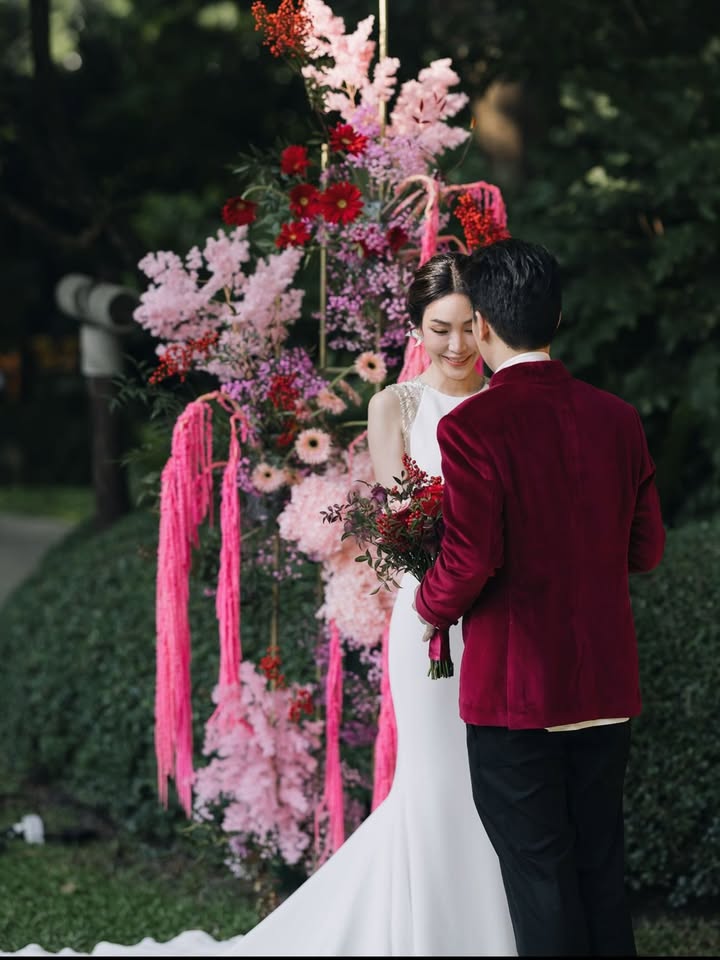 เมย์ - พิชญ์นาฏ สาขากร