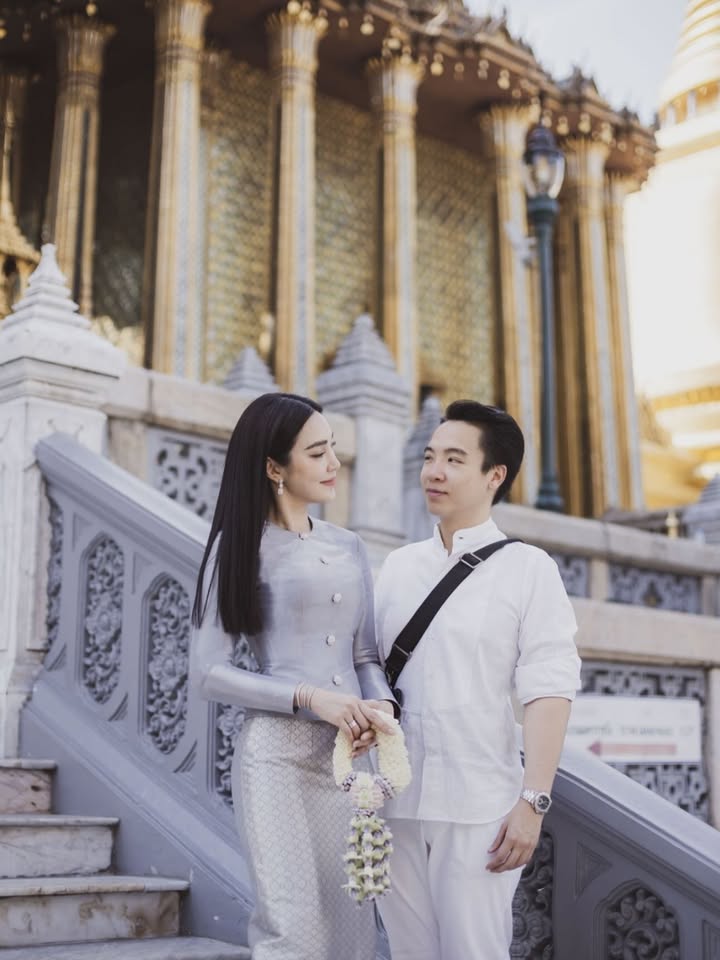 เมย์ - พิชญ์นาฏ สาขากร