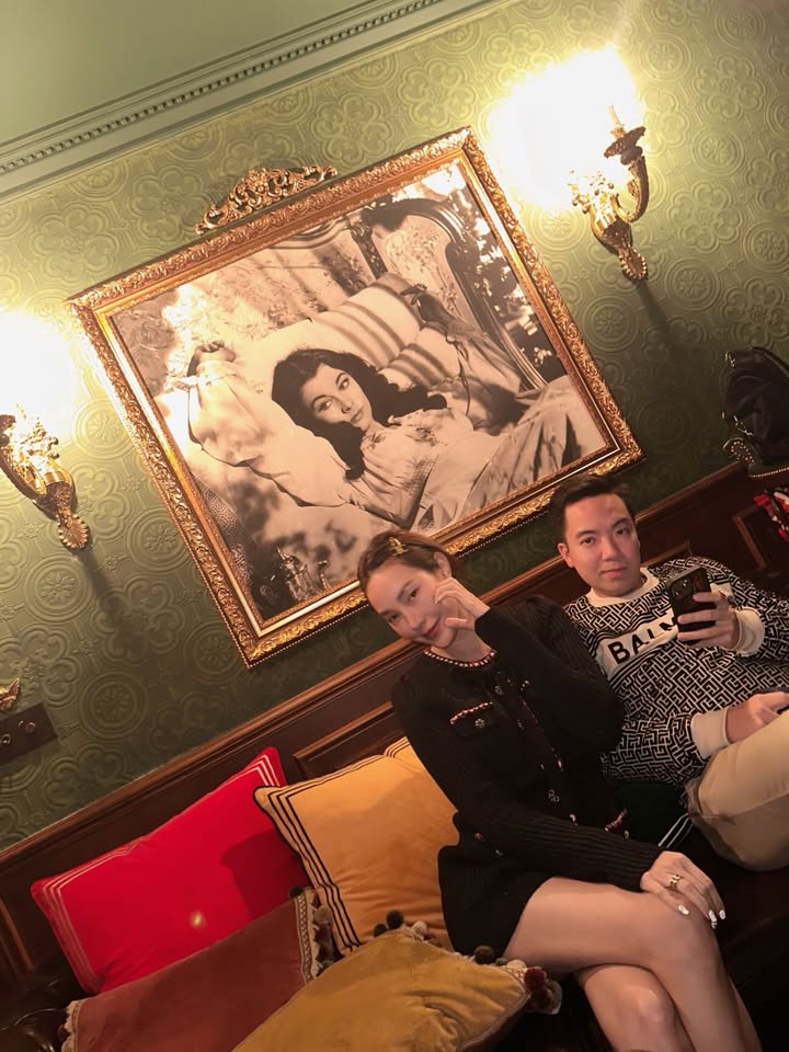 เมย์ - พิชญ์นาฏ สาขากร