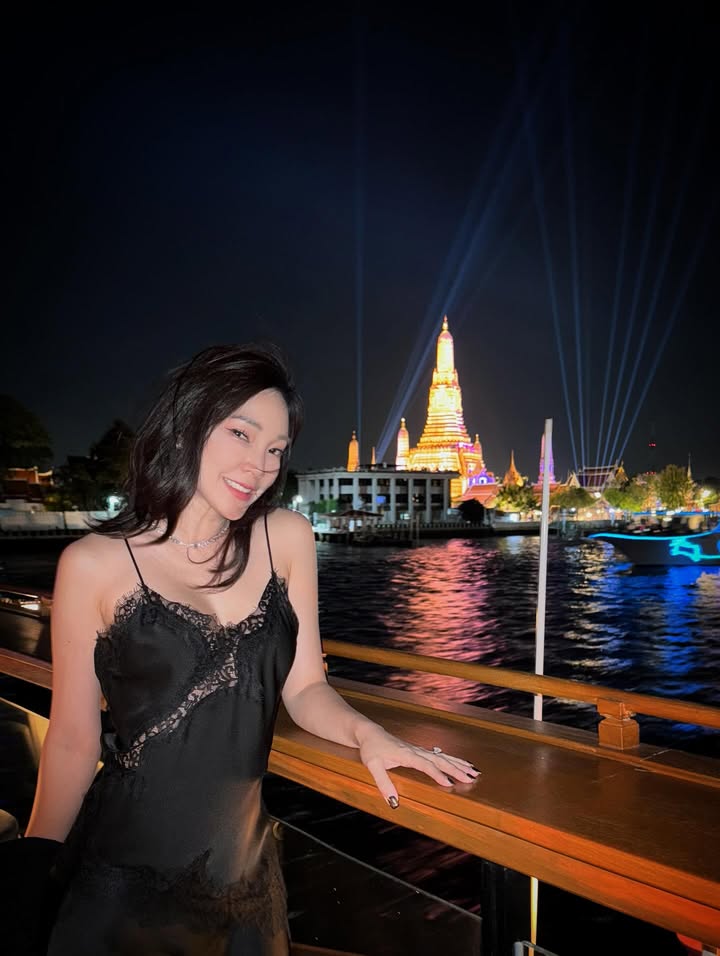 เมย์ - พิชญ์นาฏ สาขากร