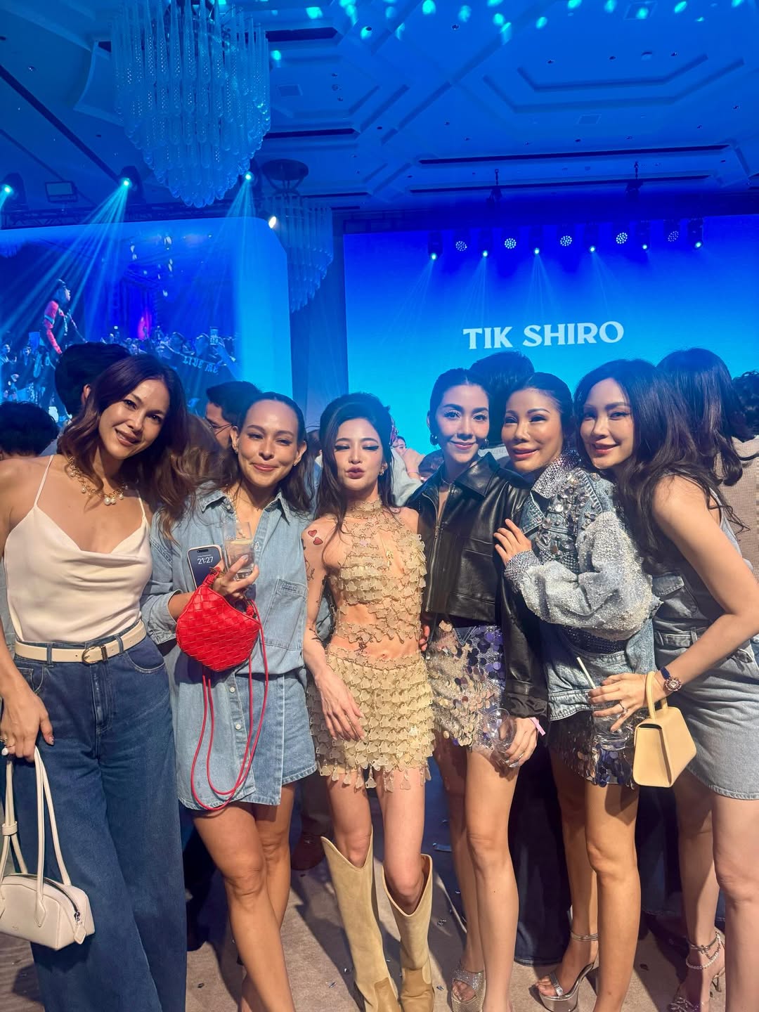 เมย์ - พิชญ์นาฏ สาขากร