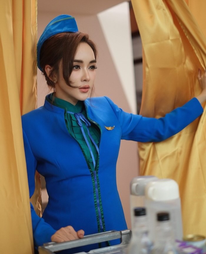 เมย์ - พิชญ์นาฏ สาขากร