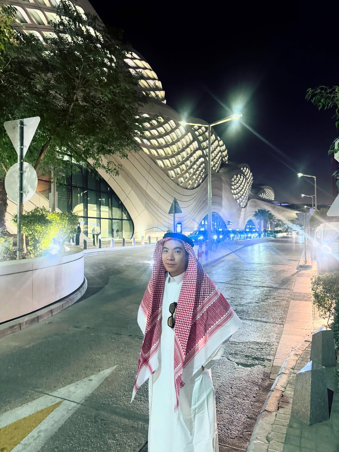 เมย์ - พิชญ์นาฏ สาขากร