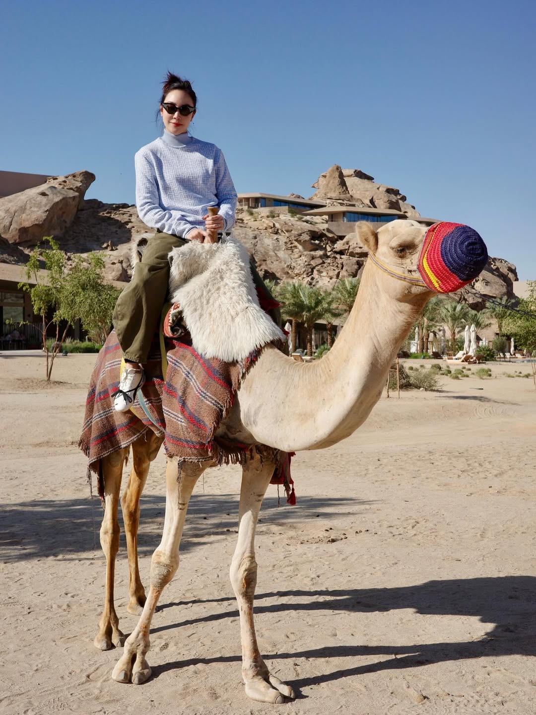 เมย์ - พิชญ์นาฏ สาขากร