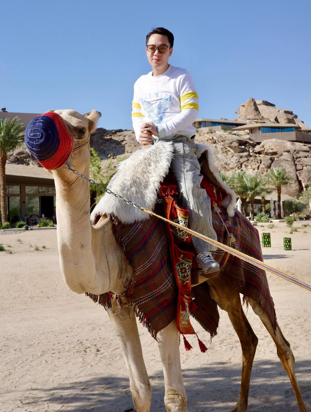 เมย์ - พิชญ์นาฏ สาขากร