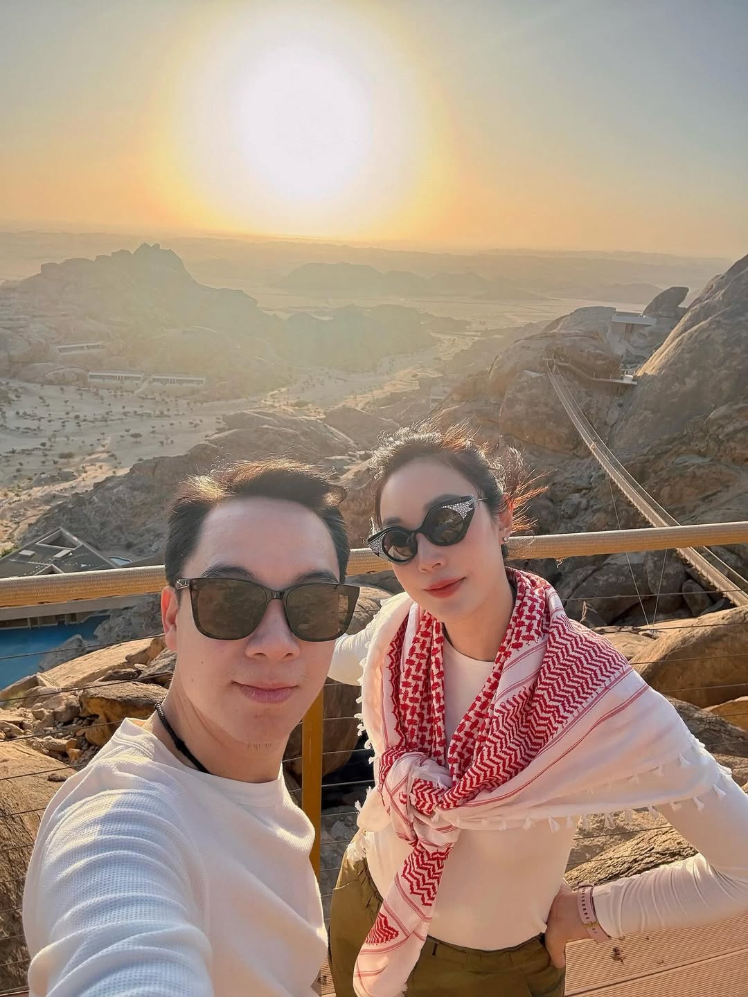 เมย์ - พิชญ์นาฏ สาขากร