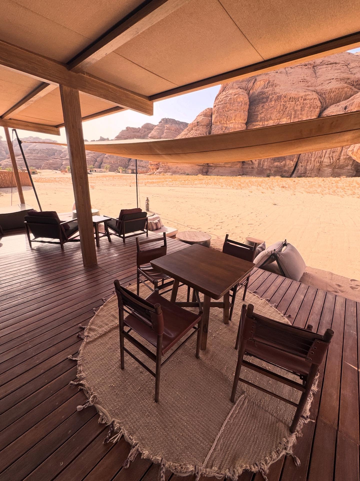 เมย์ - พิชญ์นาฏ สาขากร