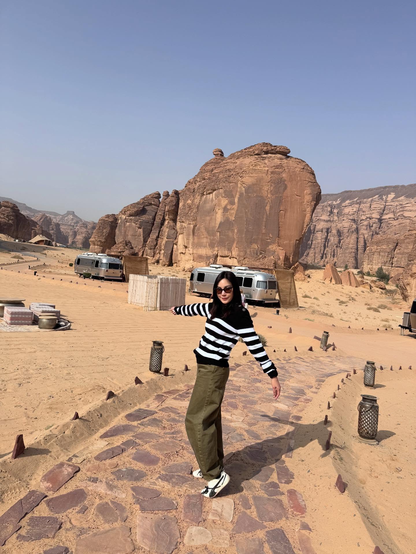 เมย์ - พิชญ์นาฏ สาขากร