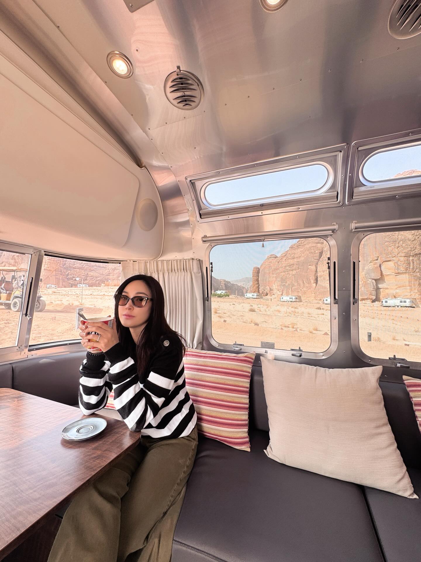 เมย์ - พิชญ์นาฏ สาขากร