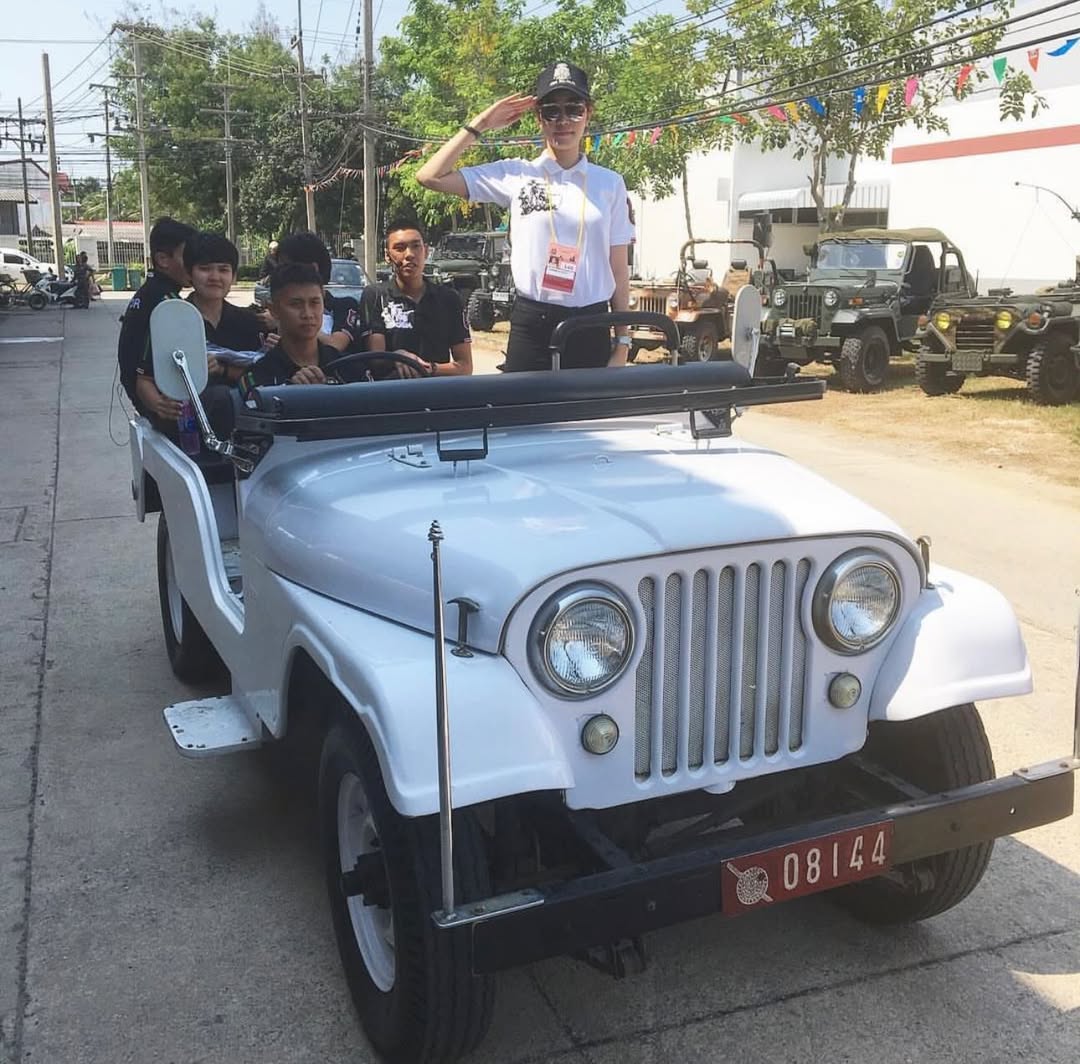 เมย์ - พิชญ์นาฏ สาขากร