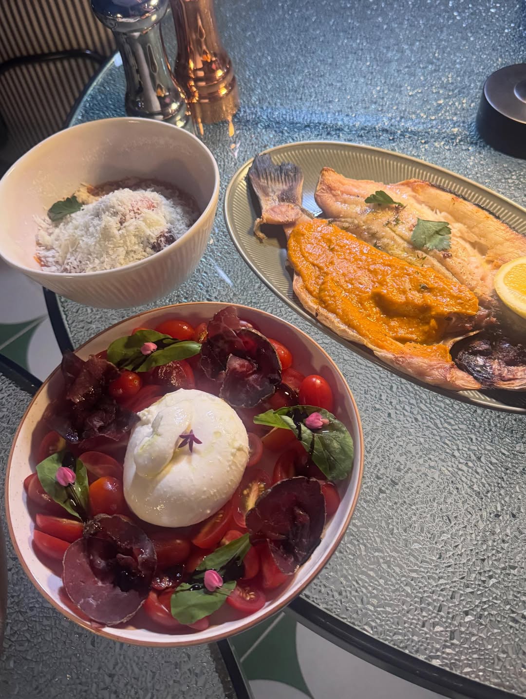 เมย์ - พิชญ์นาฏ สาขากร