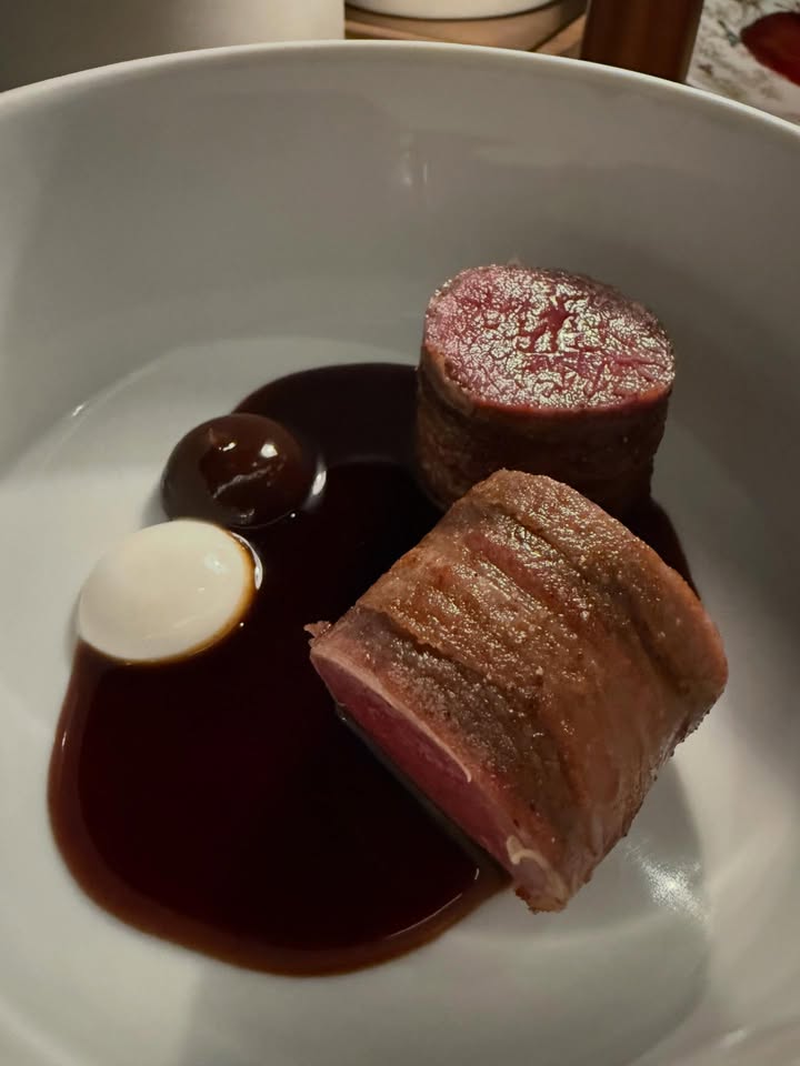 เมย์ - พิชญ์นาฏ สาขากร