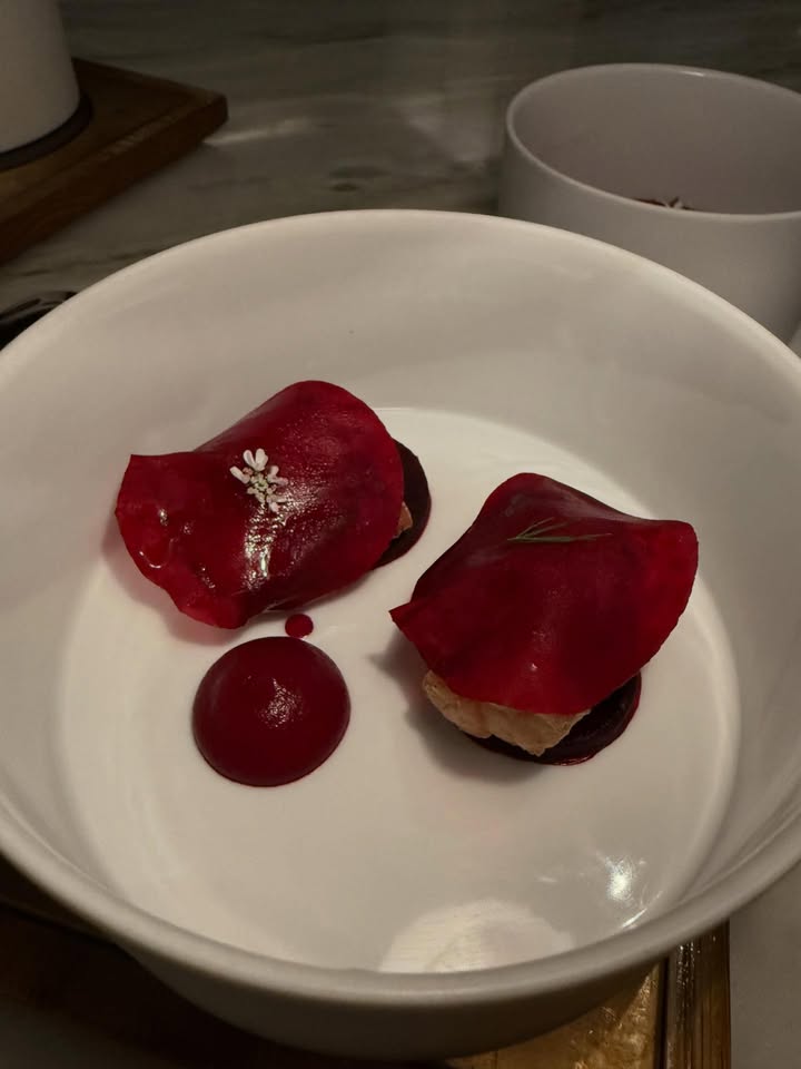 เมย์ - พิชญ์นาฏ สาขากร