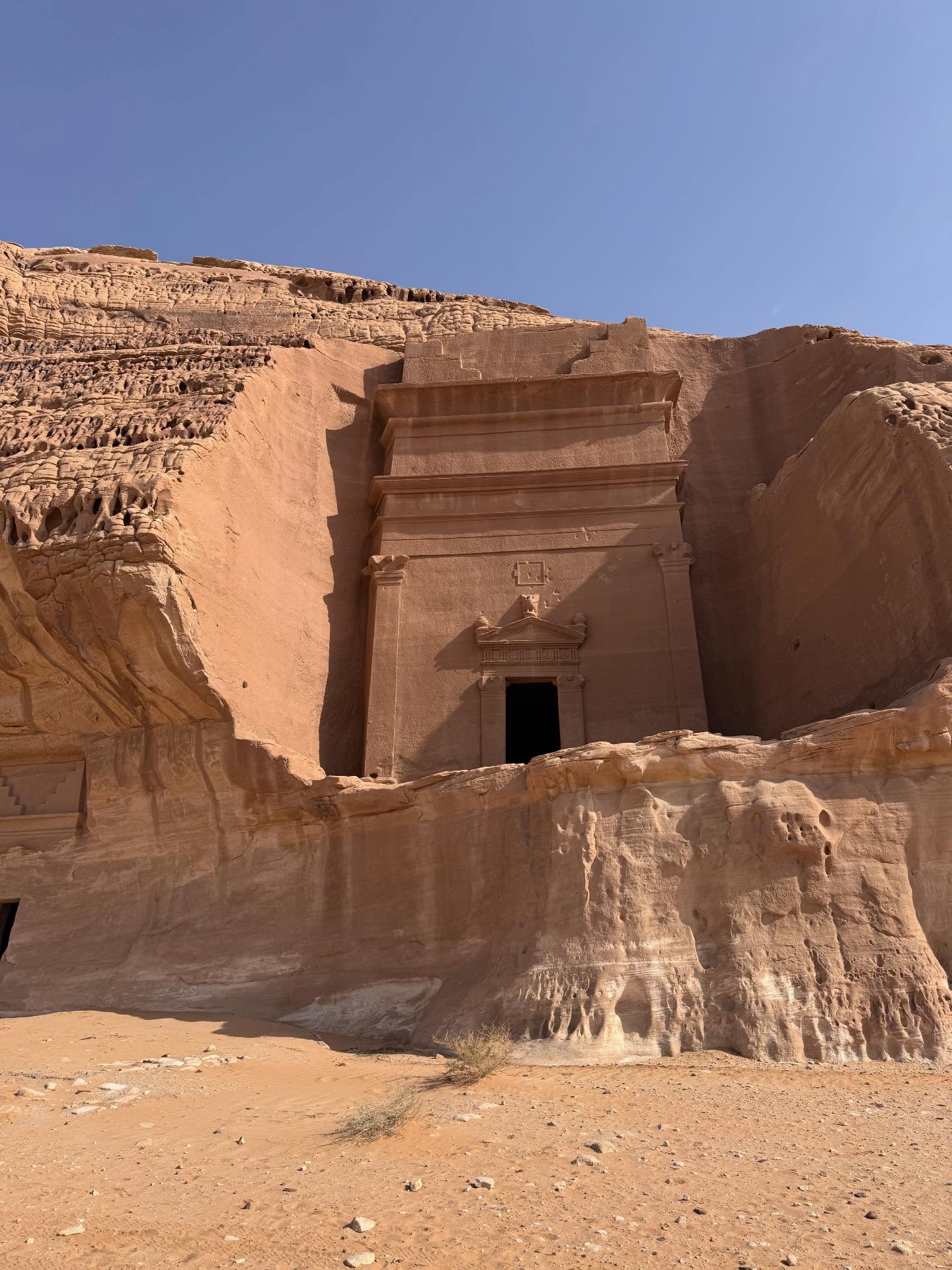 เมย์ - พิชญ์นาฏ สาขากร