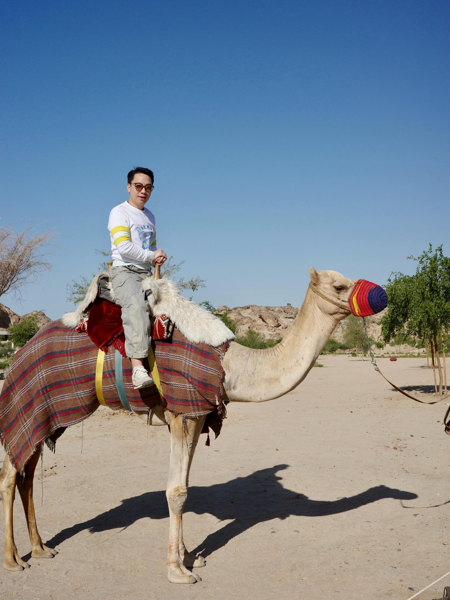 เมย์ - พิชญ์นาฏ สาขากร