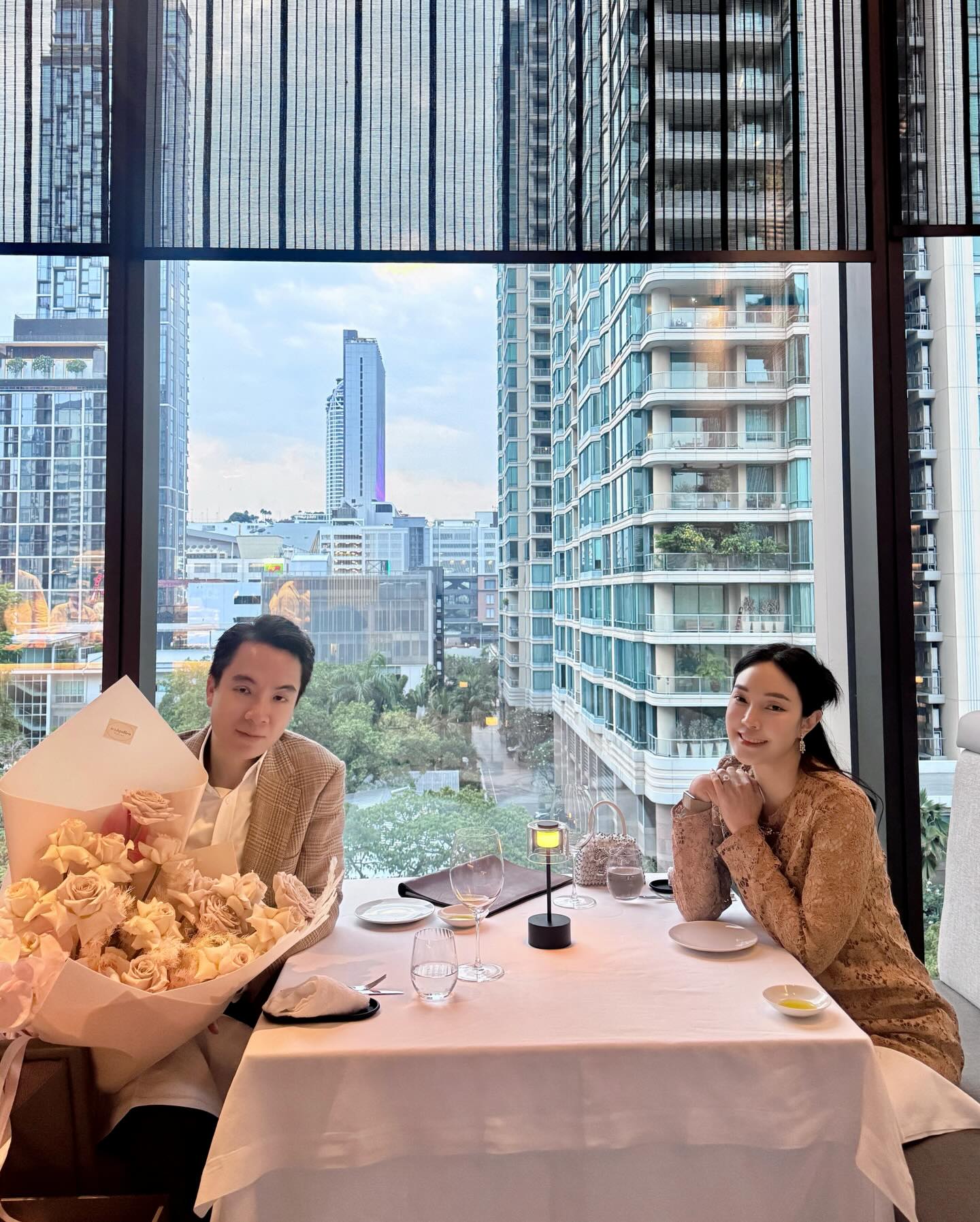 เมย์ - พิชญ์นาฏ สาขากร