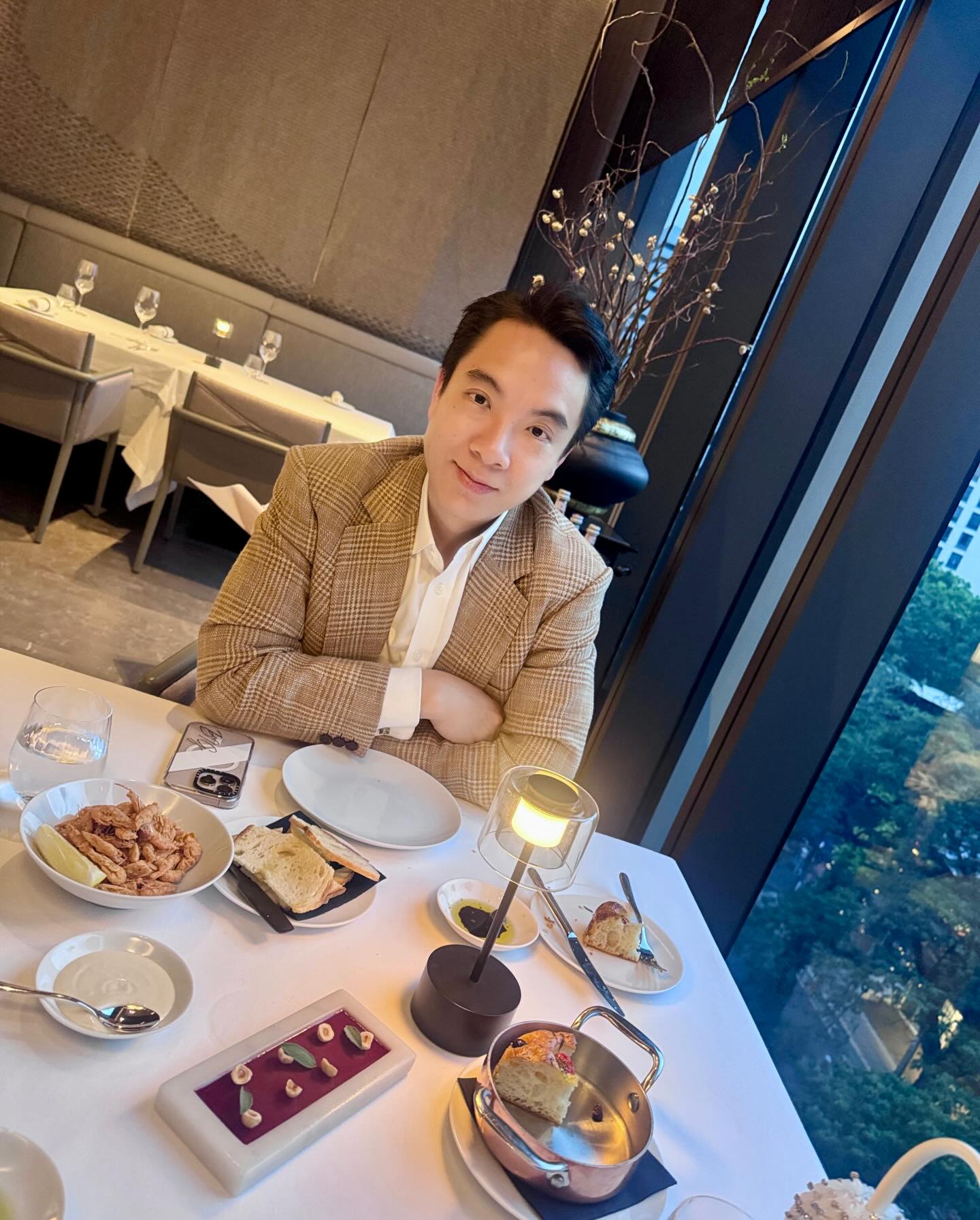 เมย์ - พิชญ์นาฏ สาขากร