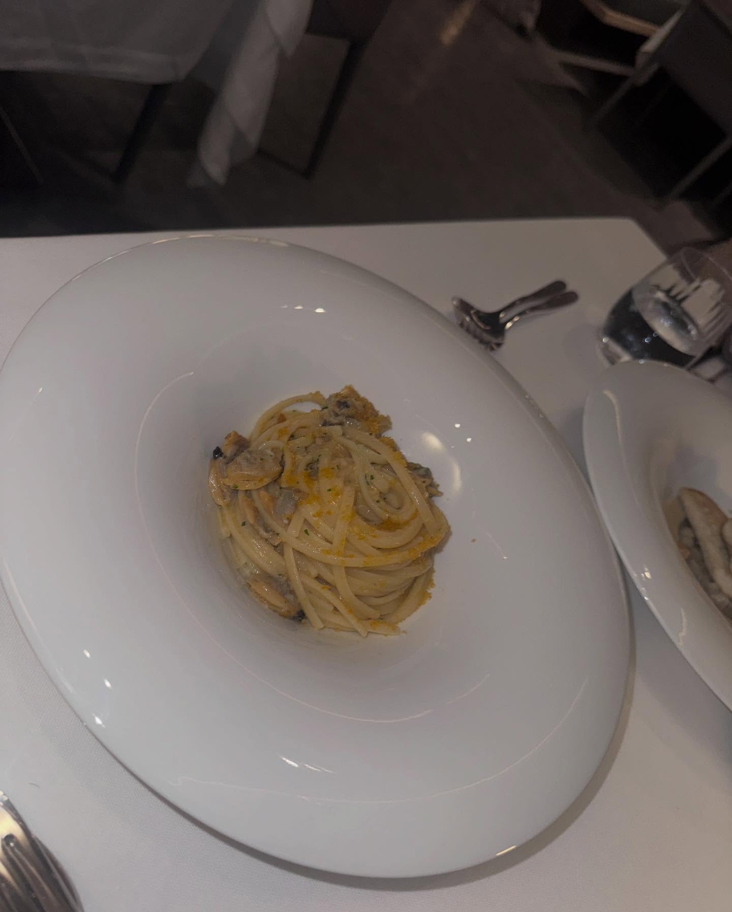 เมย์ - พิชญ์นาฏ สาขากร