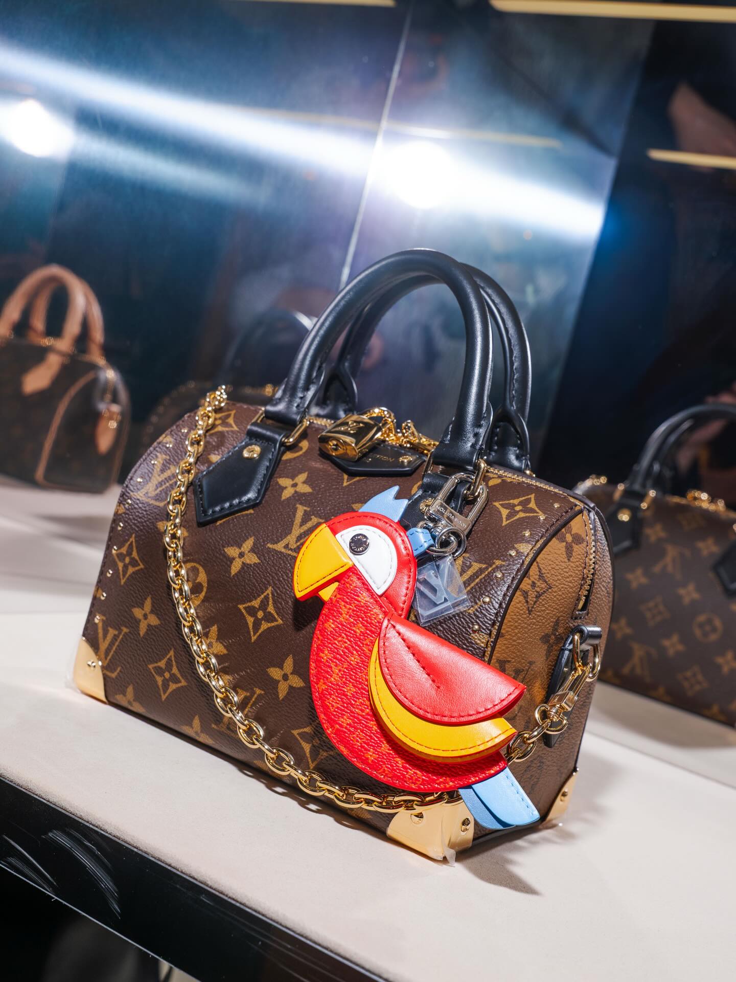 เมย์ - พิชญ์นาฏ สาขากร