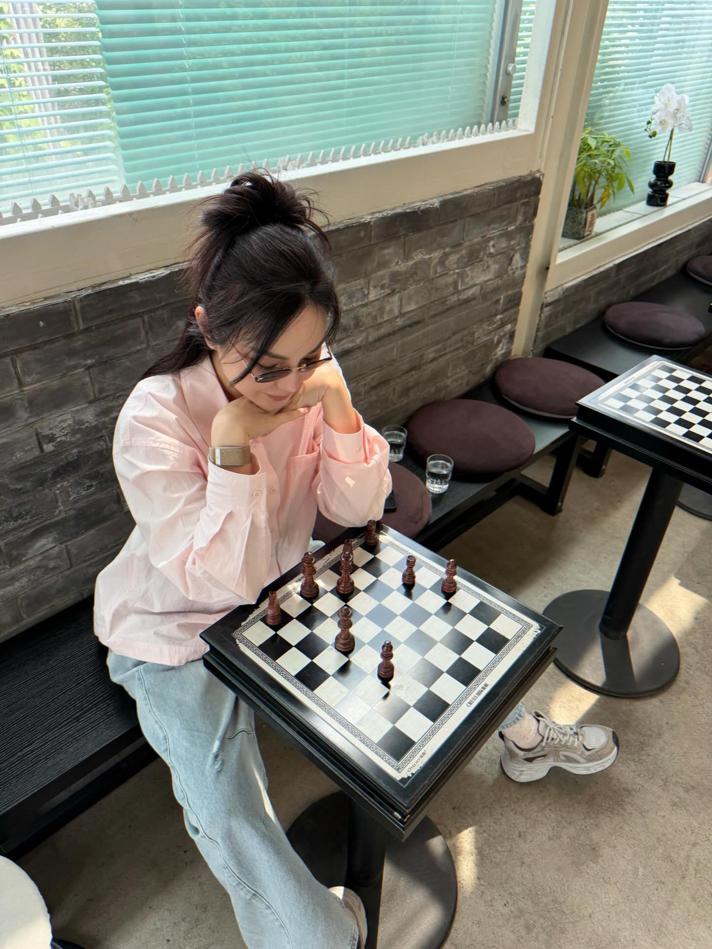 เมย์ - พิชญ์นาฏ สาขากร