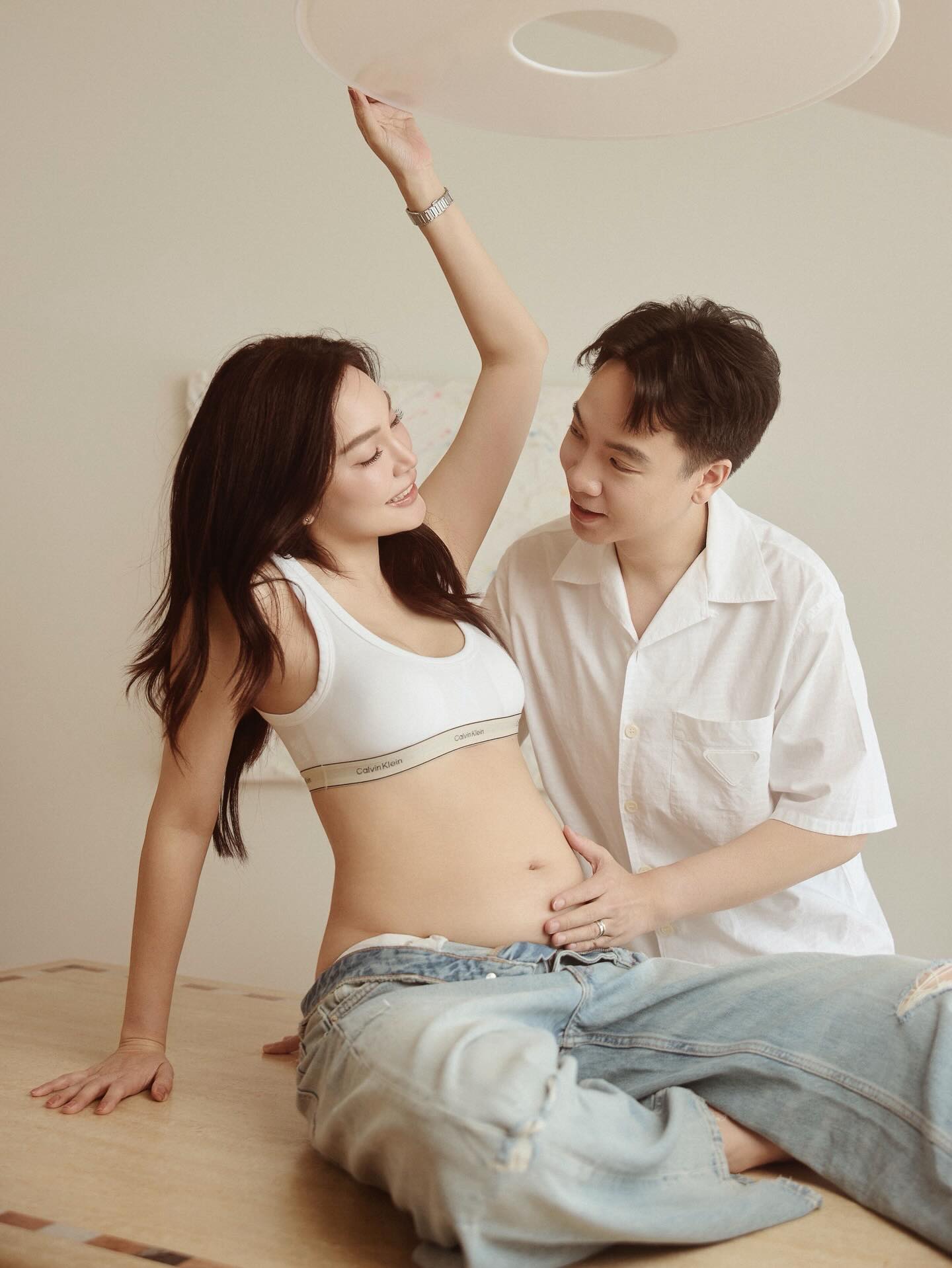 เมย์ - พิชญ์นาฏ สาขากร