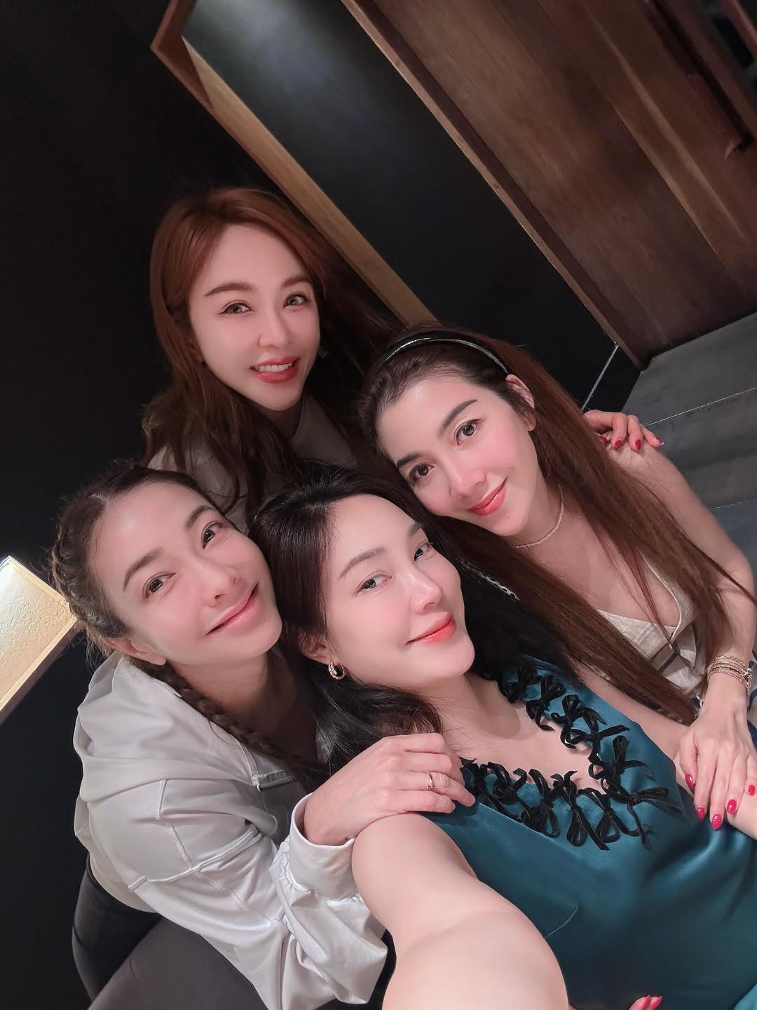 เมย์ - พิชญ์นาฏ สาขากร