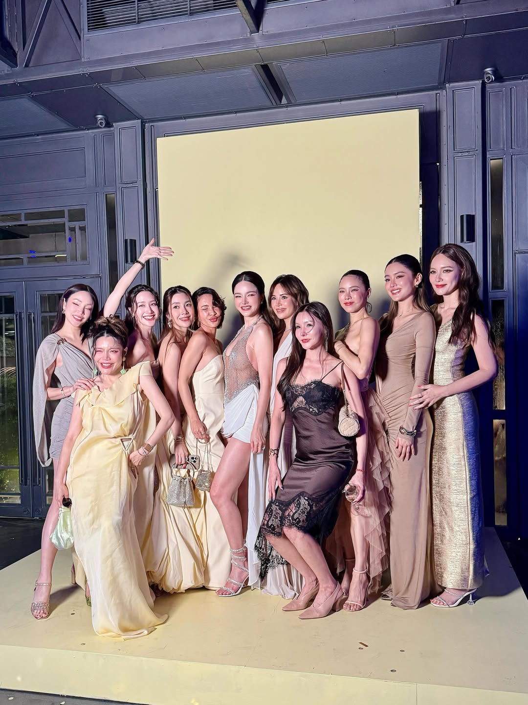 เมย์ - พิชญ์นาฏ สาขากร