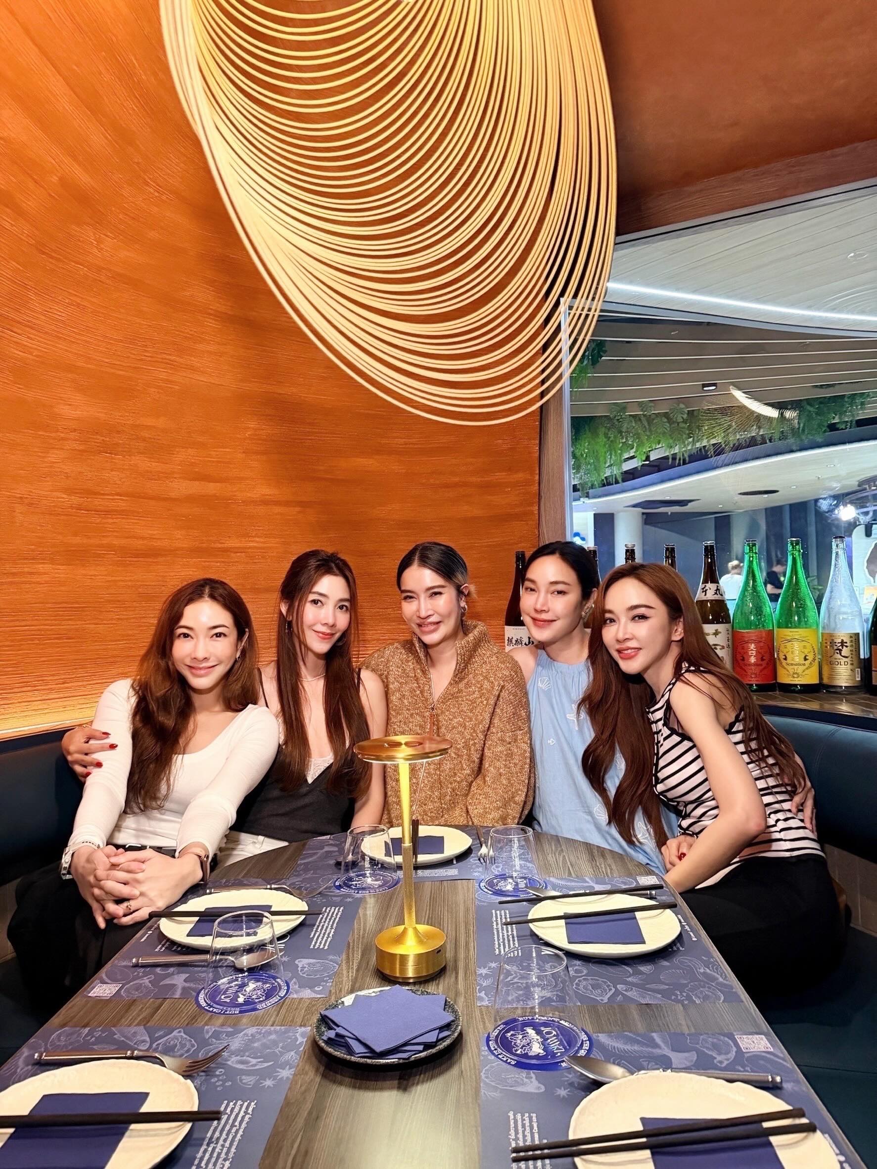 เมย์ - พิชญ์นาฏ สาขากร