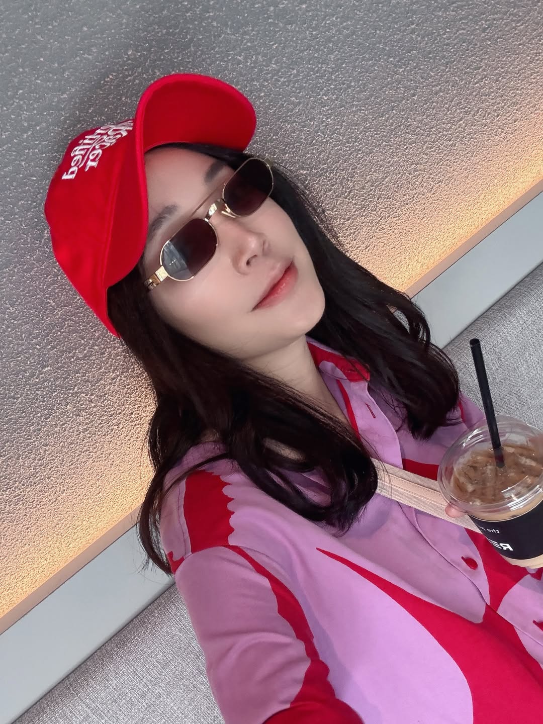 เมย์ - พิชญ์นาฏ สาขากร