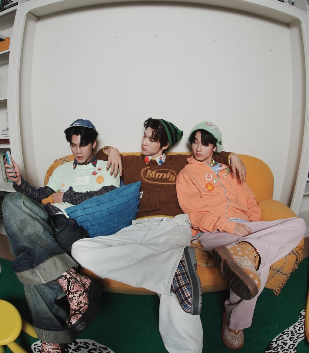 เวฟ - ธนภัทร ตันสกุล