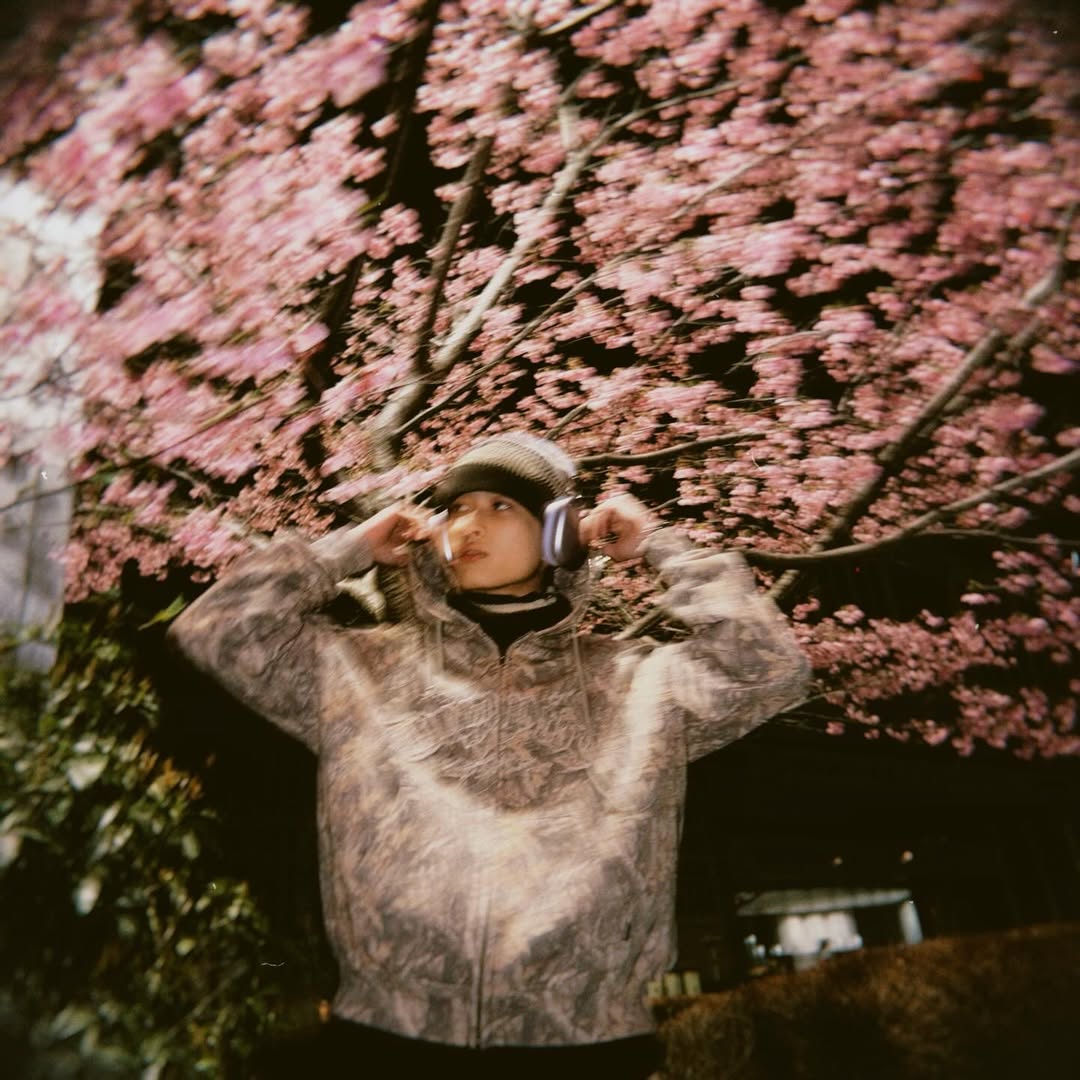 เวฟ - ธนภัทร ตันสกุล