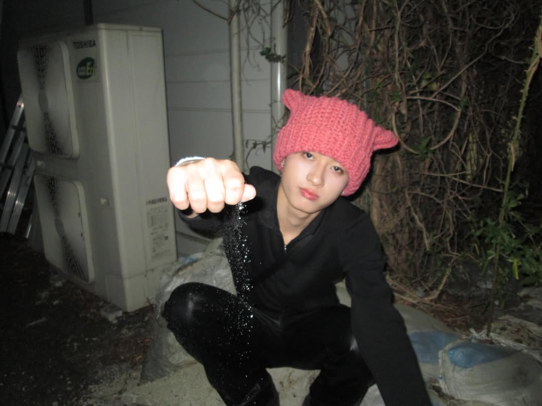 เวฟ - ธนภัทร ตันสกุล