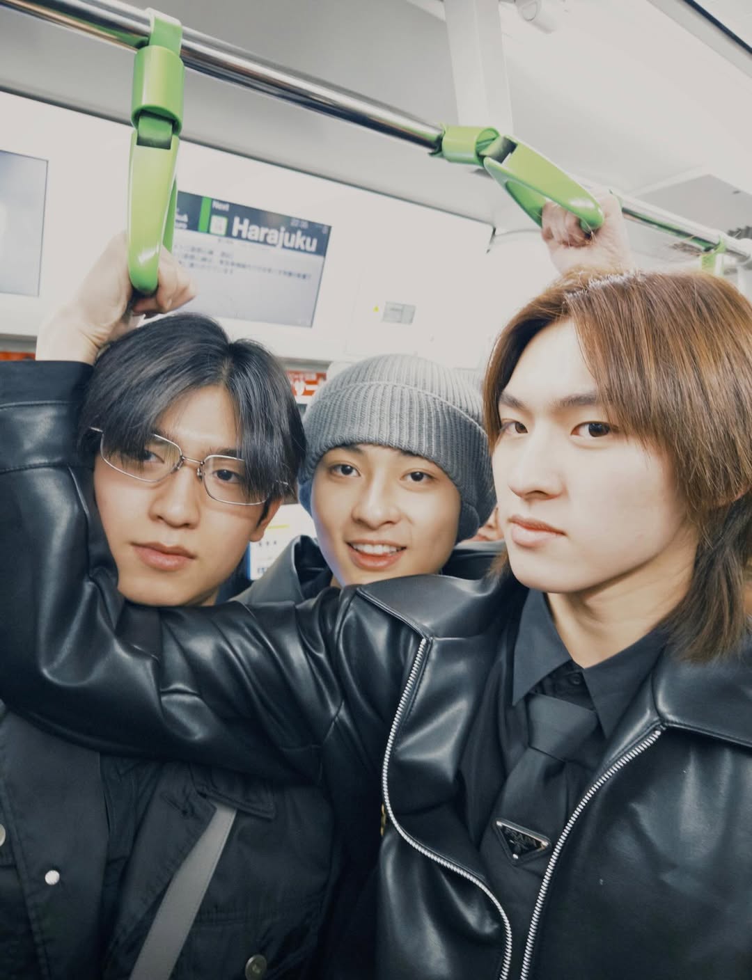 เวฟ - ธนภัทร ตันสกุล