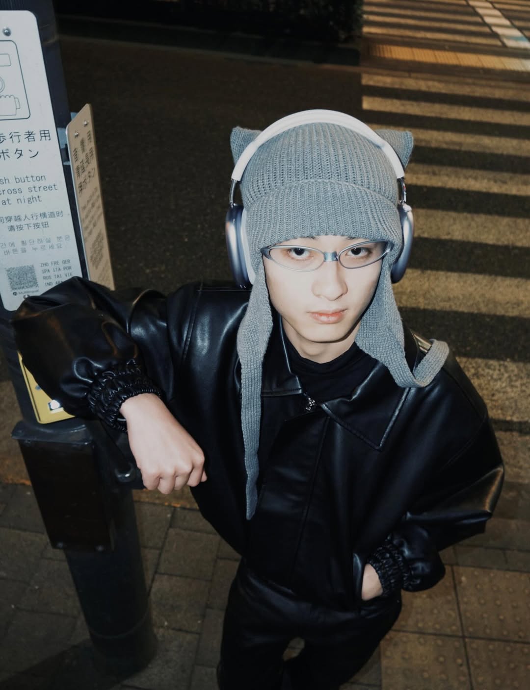 เวฟ - ธนภัทร ตันสกุล