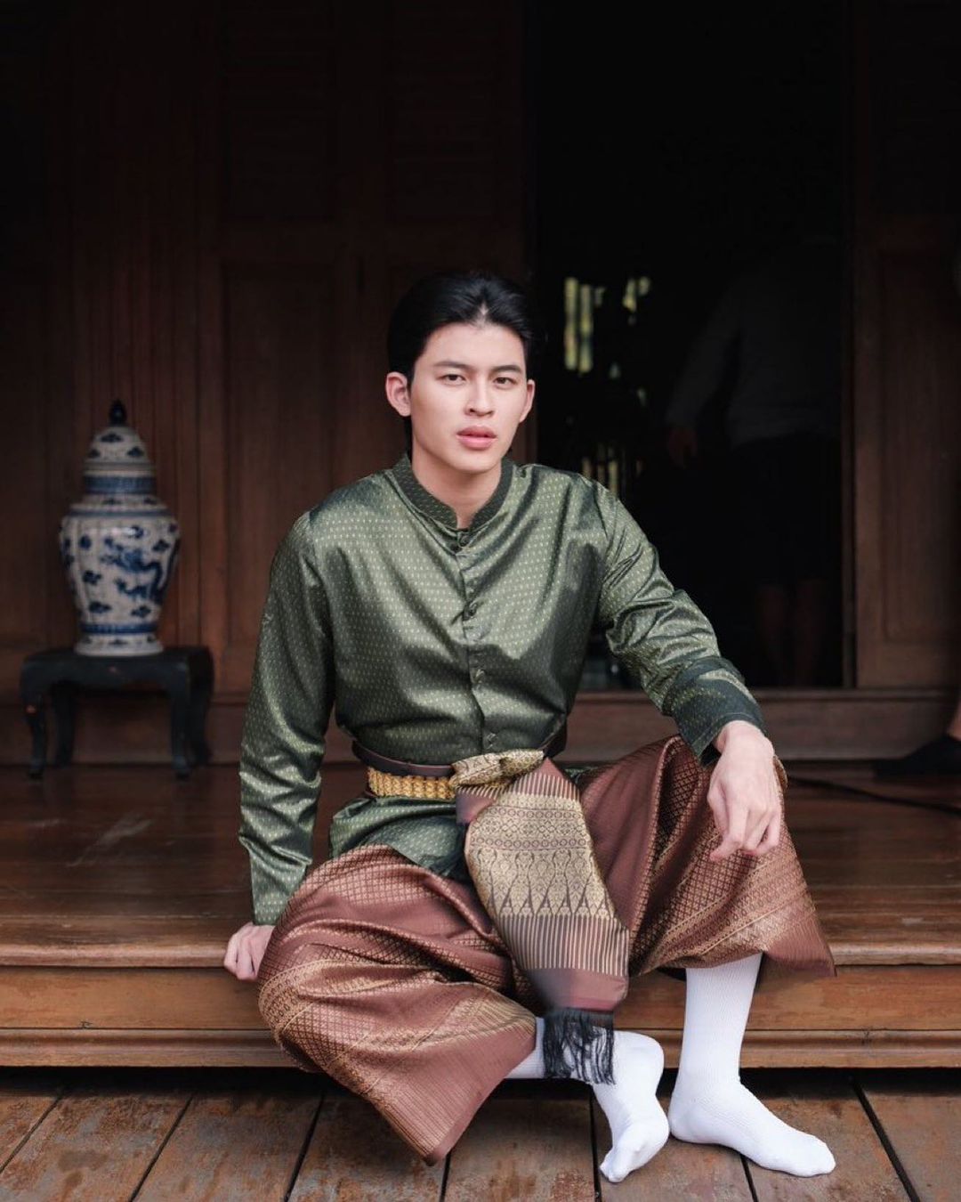 ปอนด์ - ณราวิชญ์ เลิศรัตน์โกสุมภ์